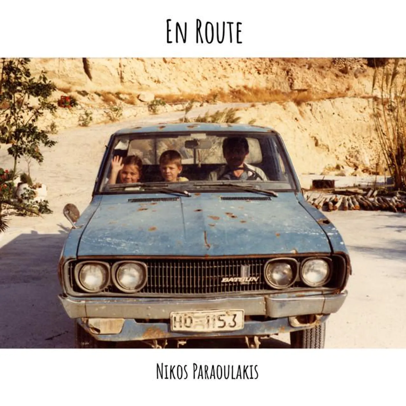 Nikos Paraoulakis Brand Page