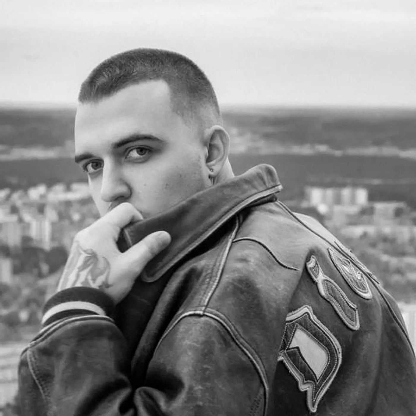 Niko Barisas Brand Page