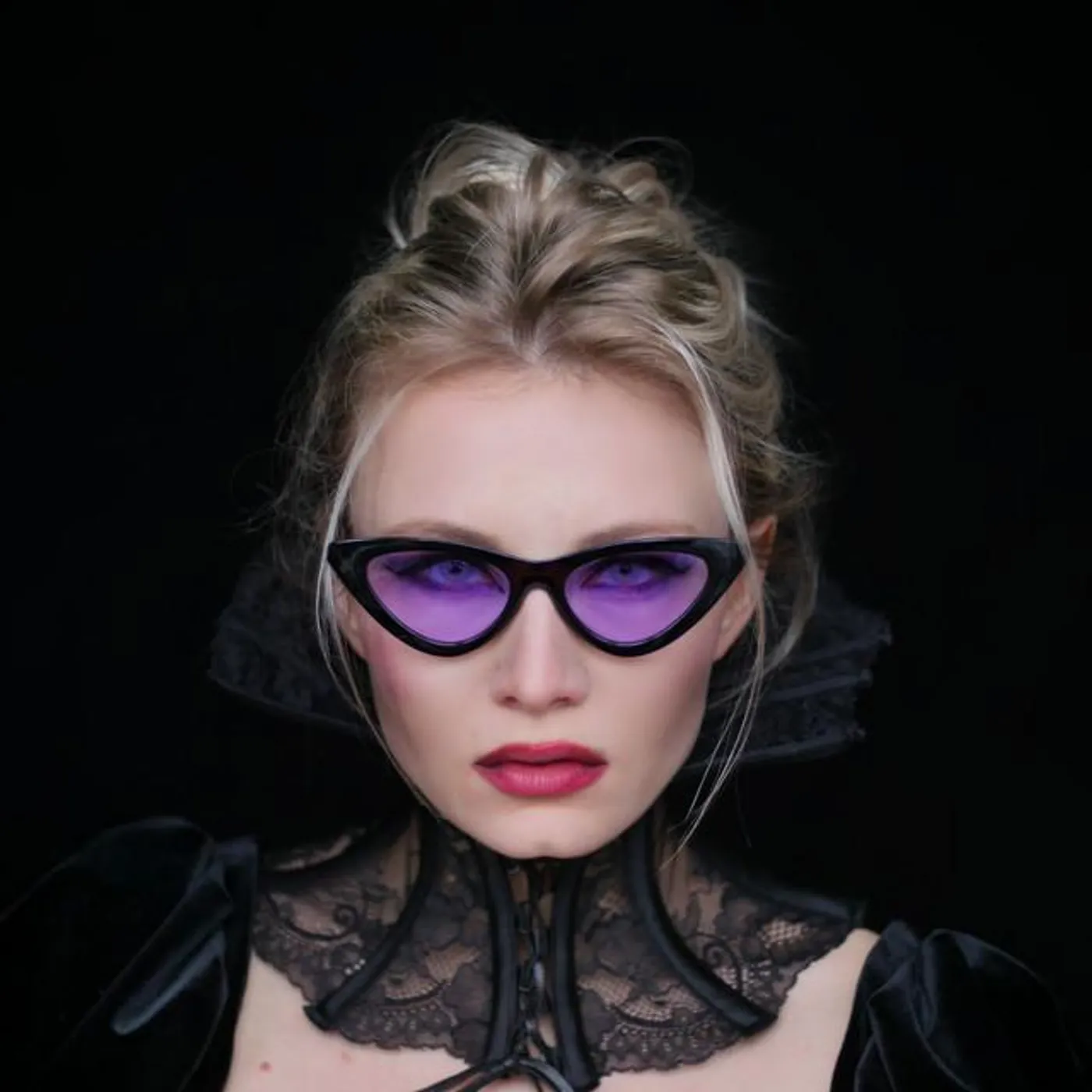 Nina Tribus