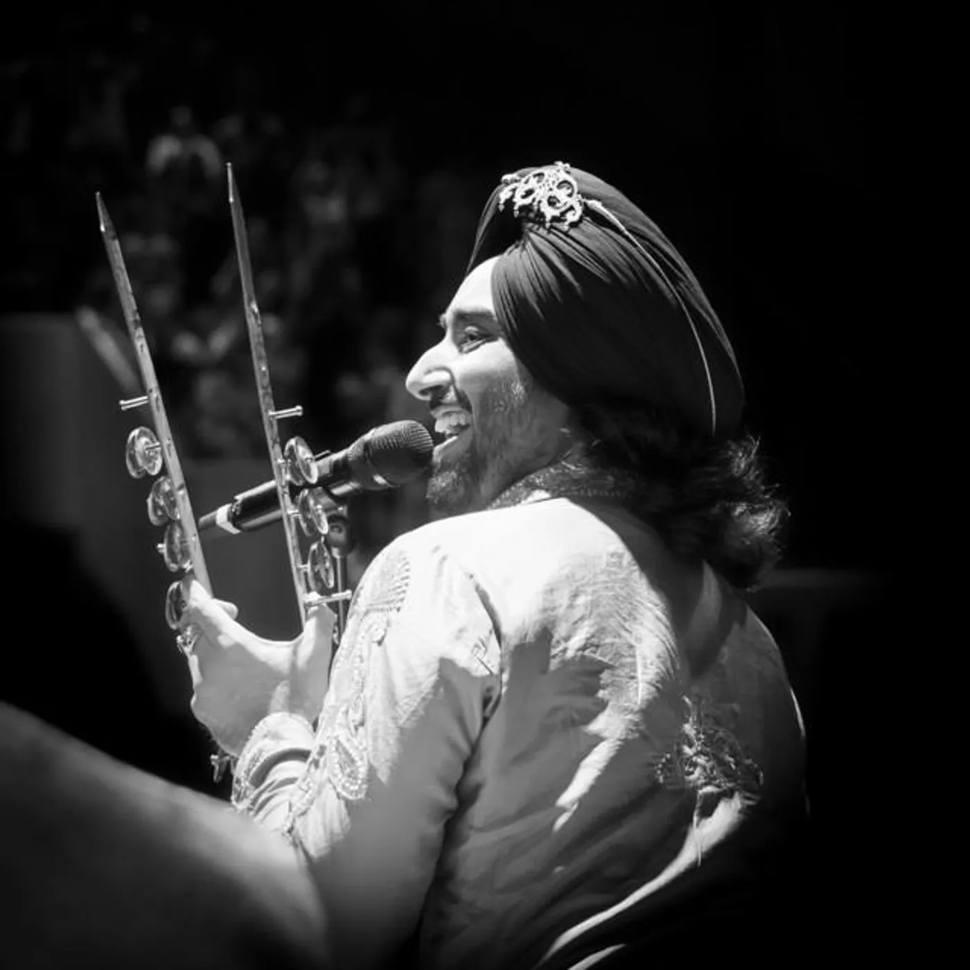 Satinder Sartaaj Brand Page