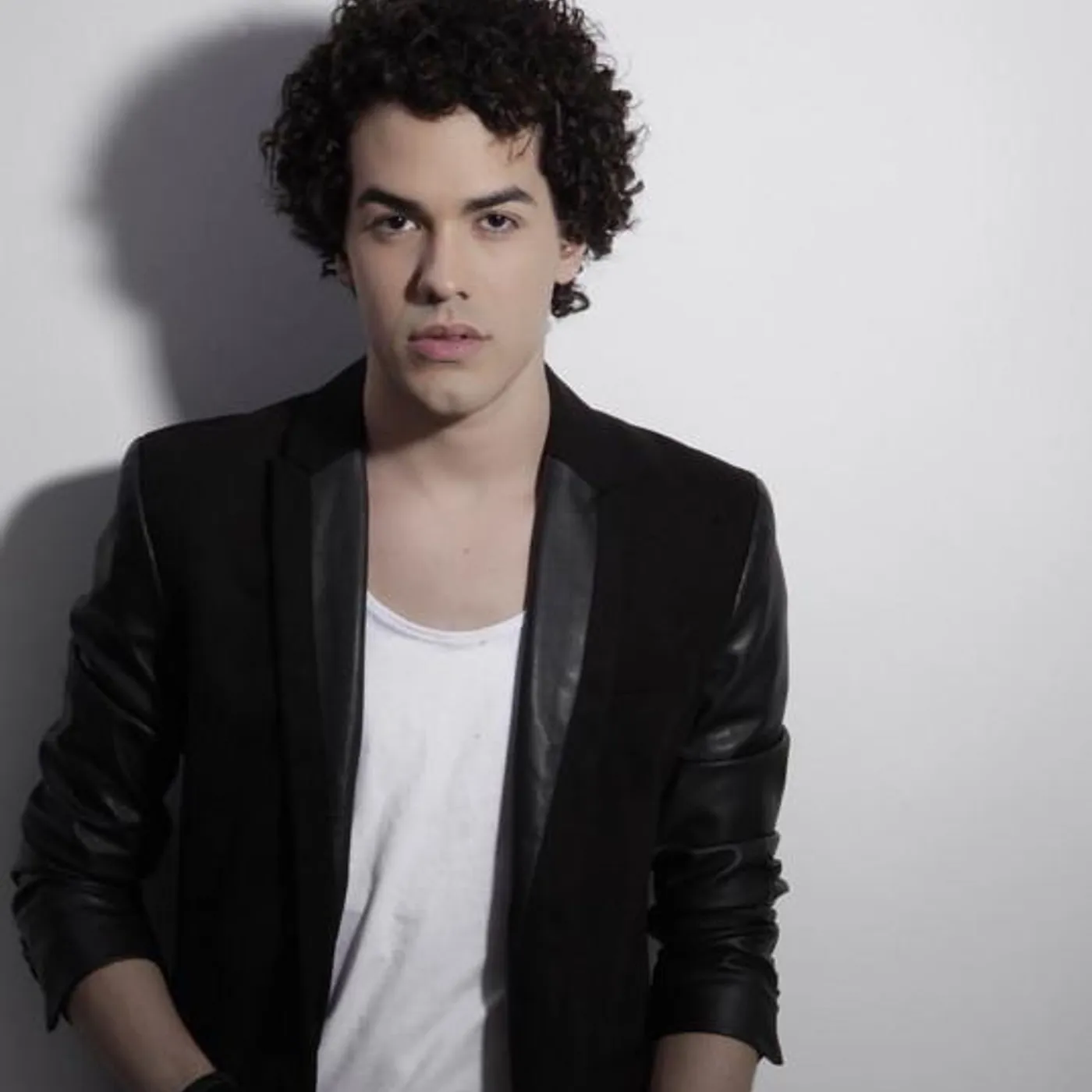 Sam Alves Brand Page