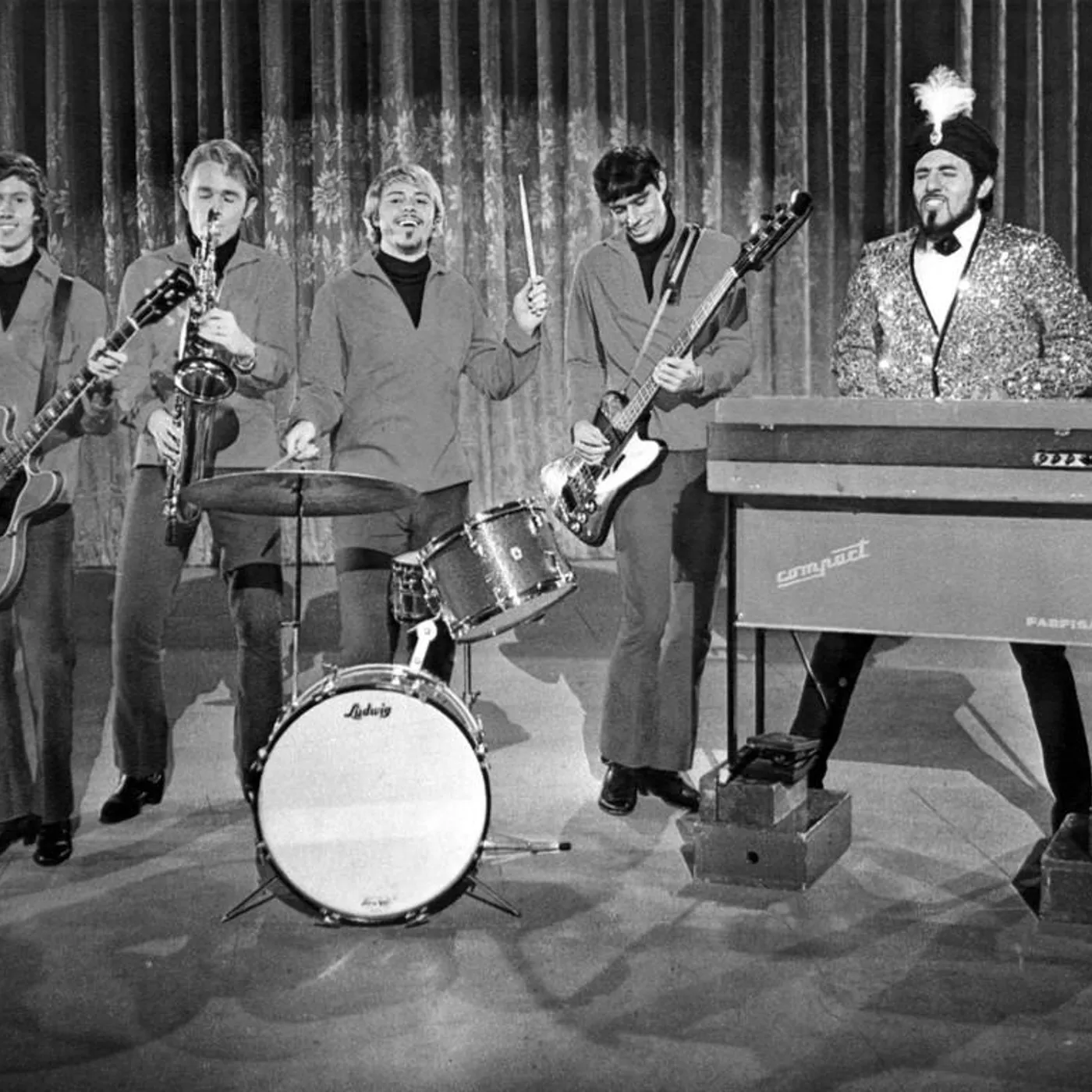 Sam The Sham & The Pharaohs Brand Page