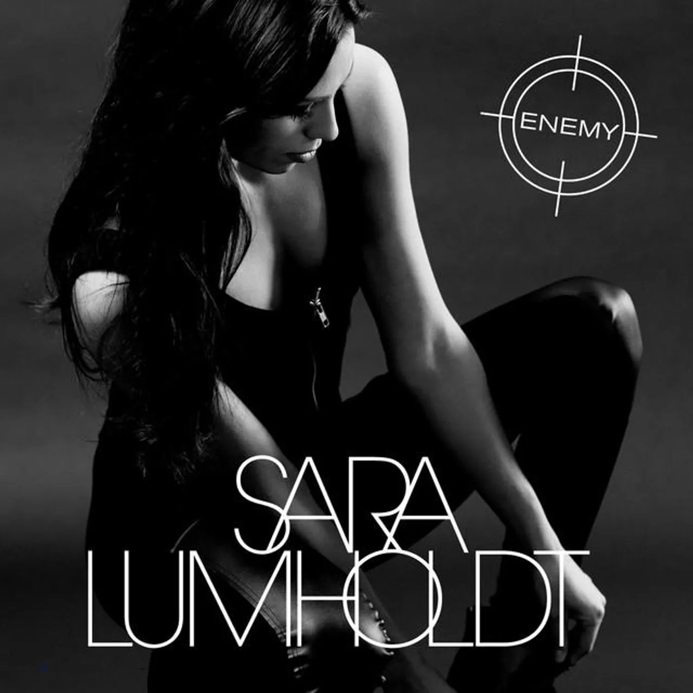 Sara Lumholdt Brand Page