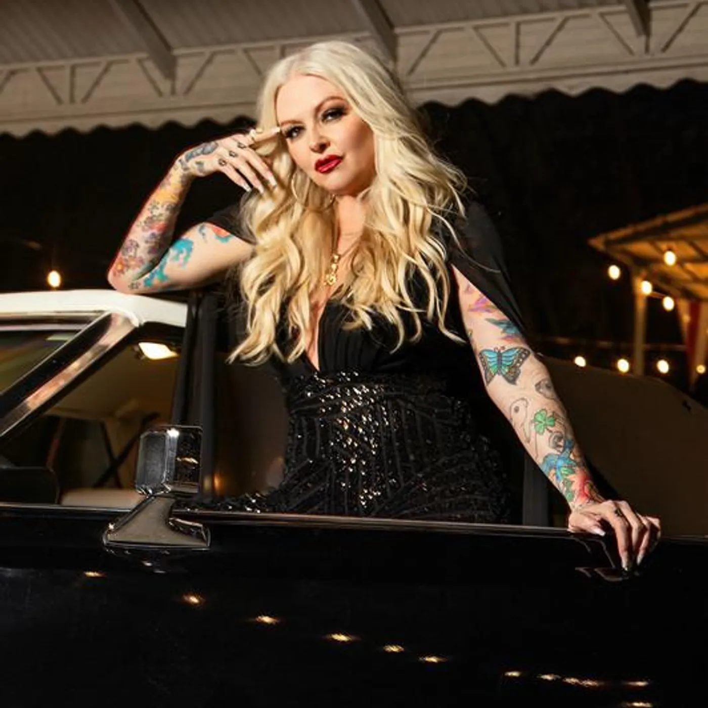 Sarah Gayle Meech Brand Page