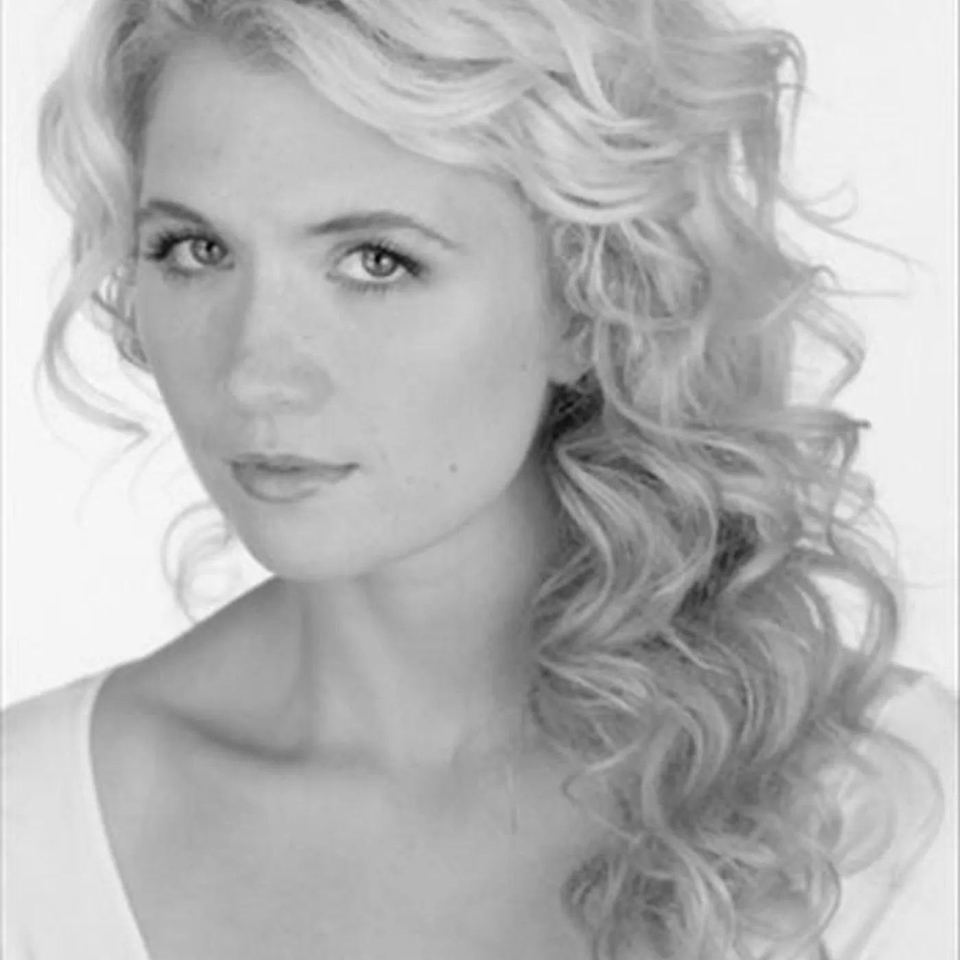 Scarlett Strallen Brand Page