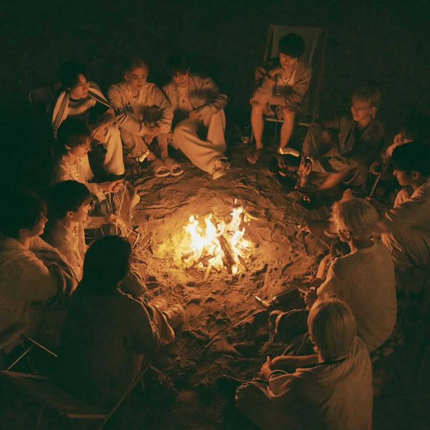 SEVENTEEN Brand Page