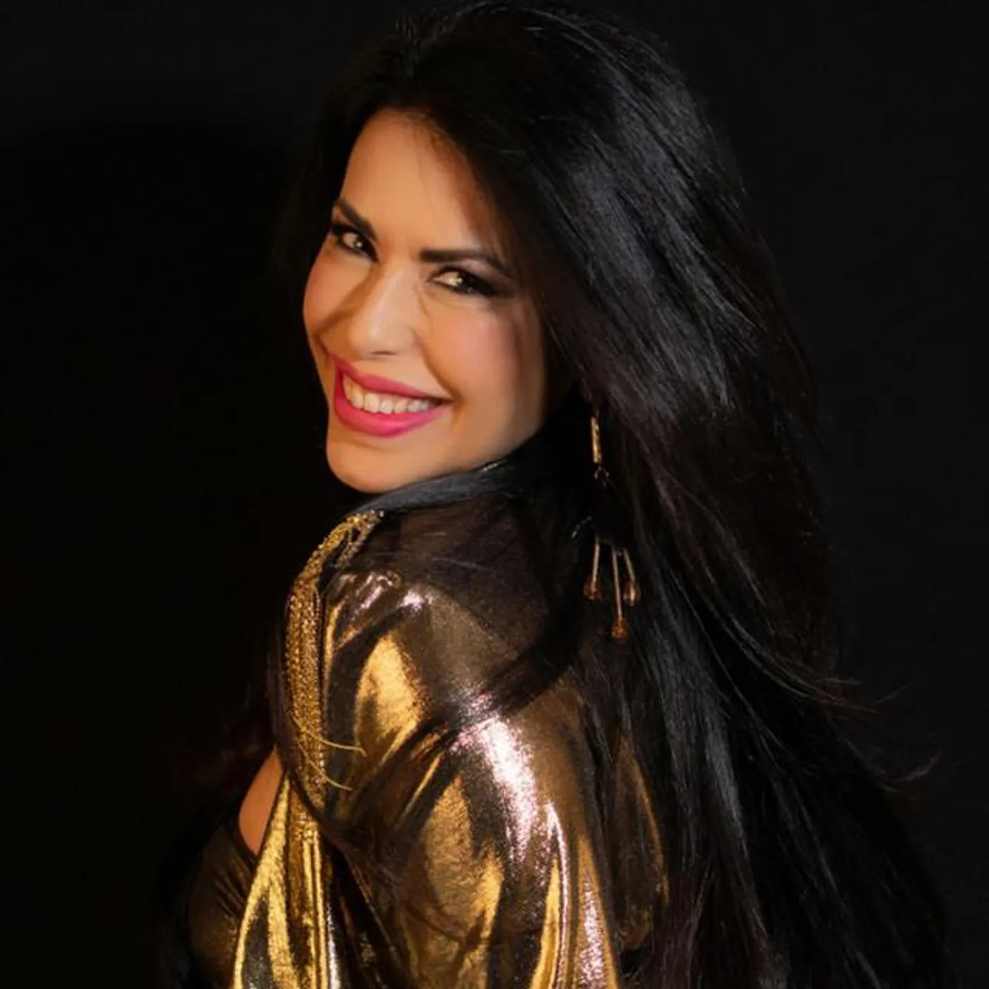 Selena Leo Brand Page