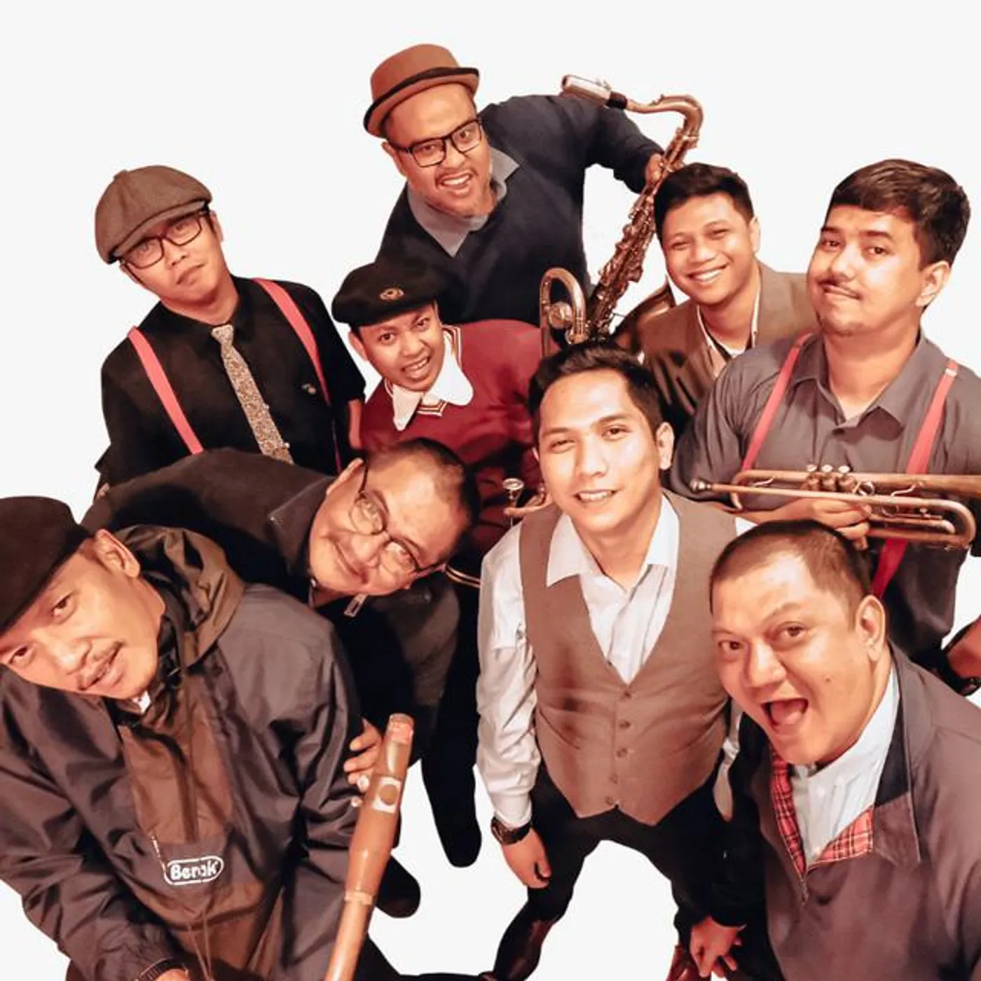 Sentimental Moods Brand Page