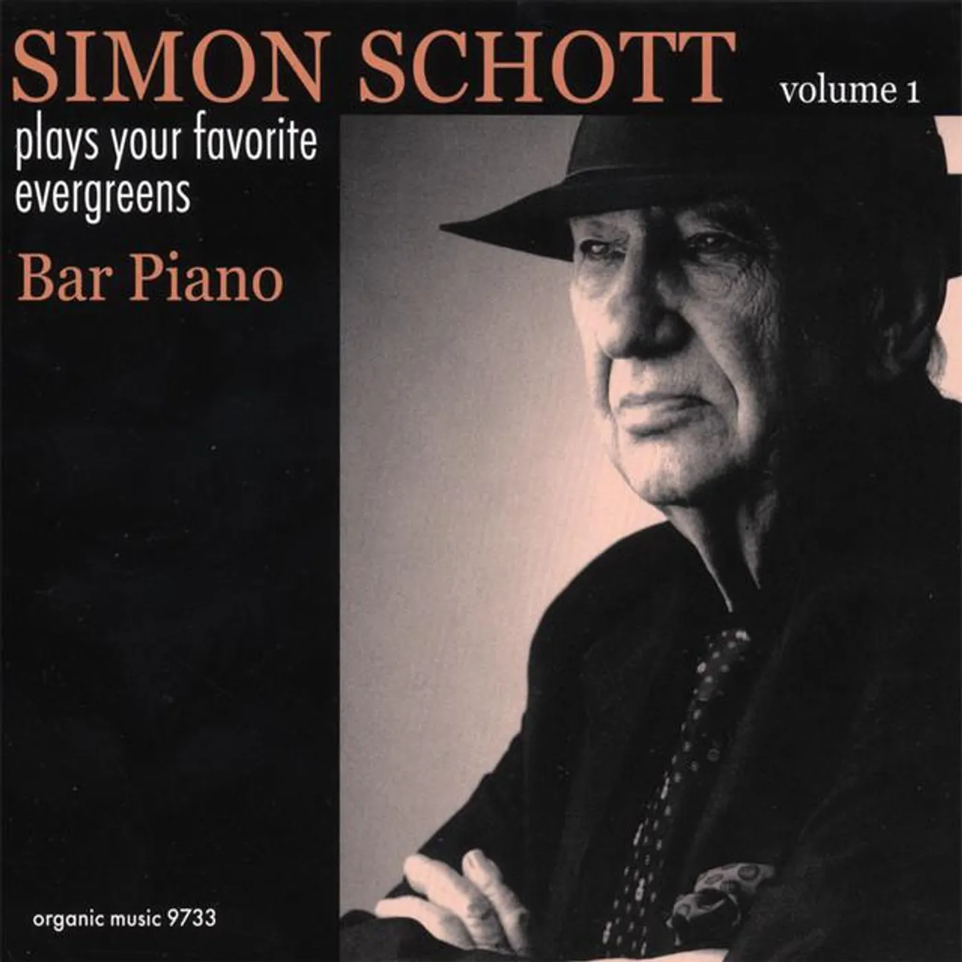 Simon Schott