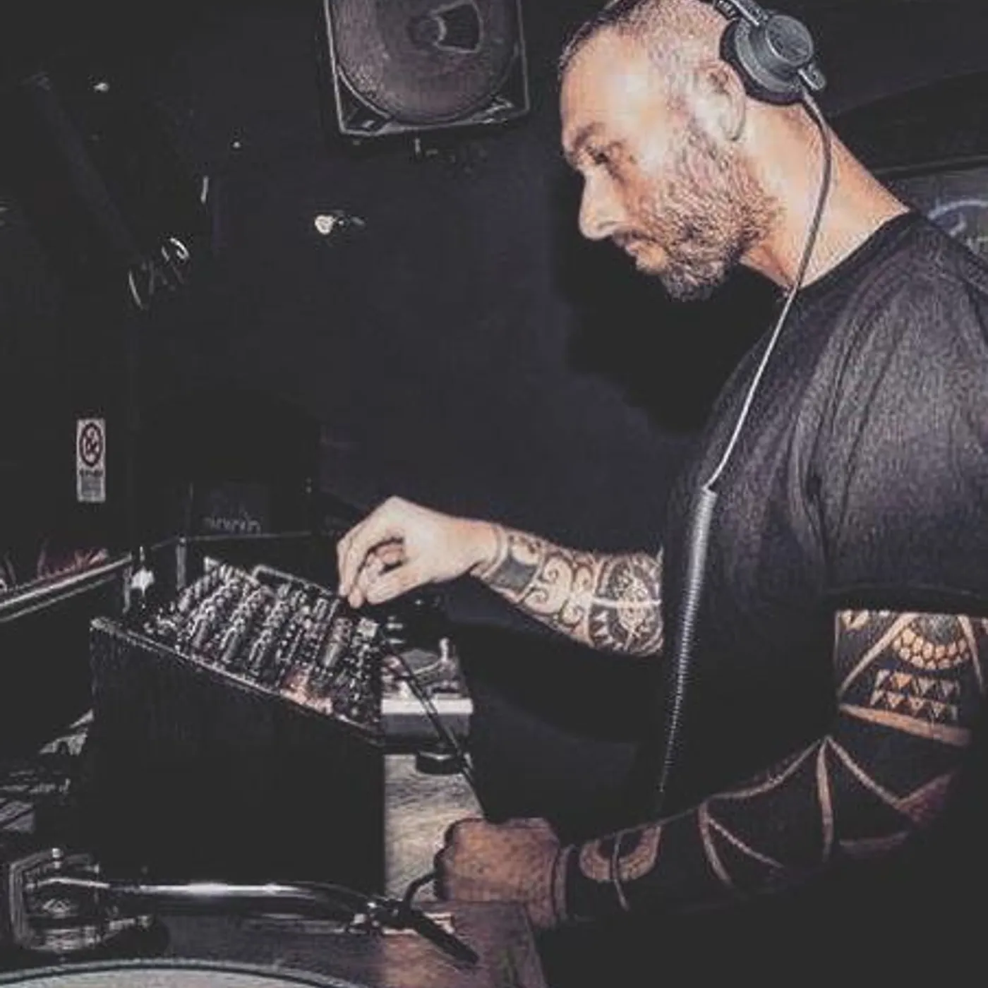 Simoncino Brand Page