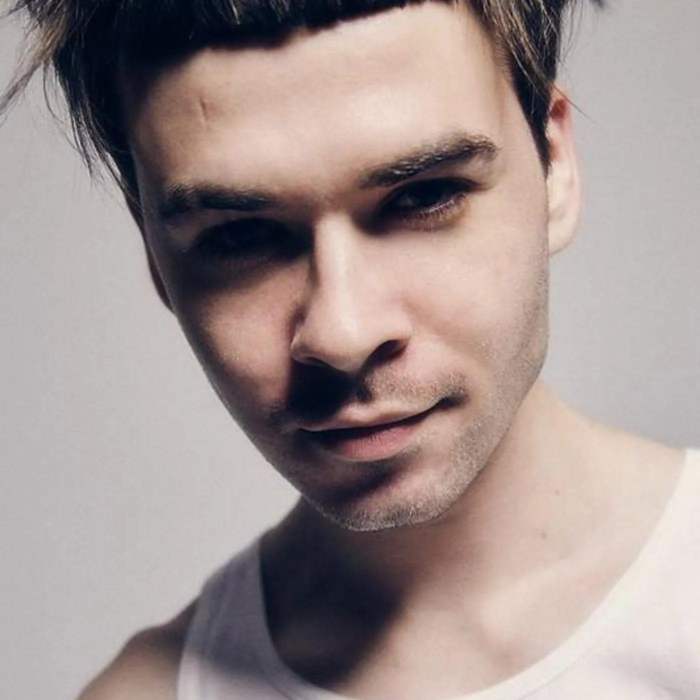 STAS AZARENKO