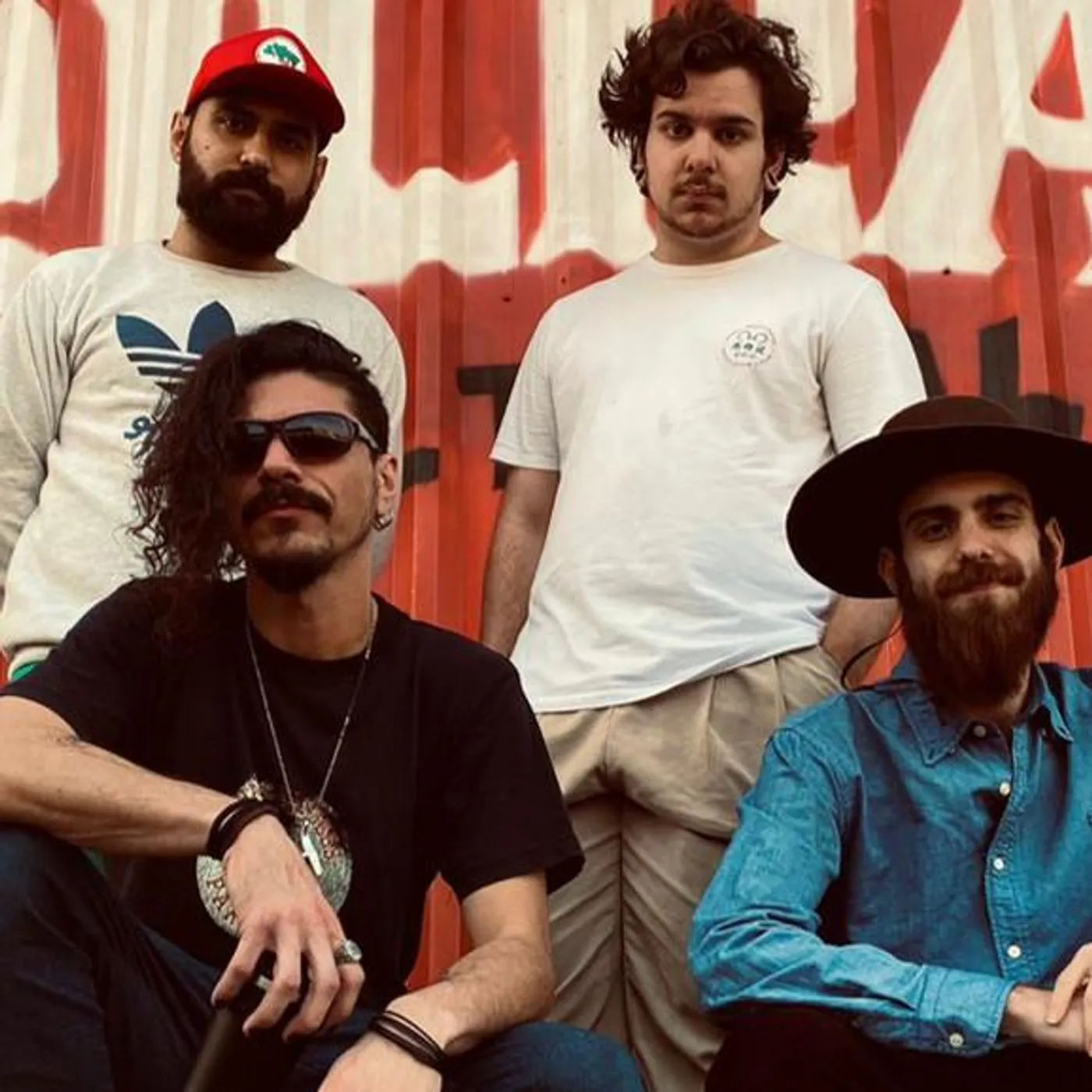 Stela n Roll