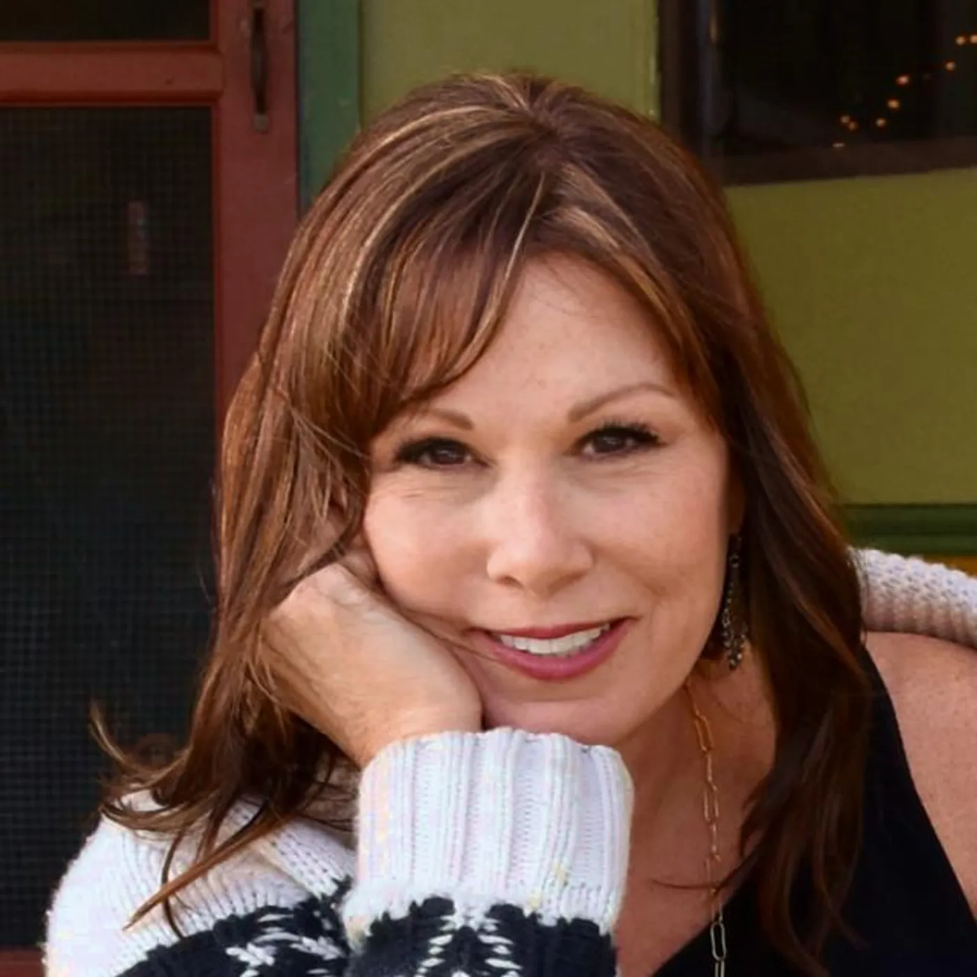 Suzy Bogguss Brand Page