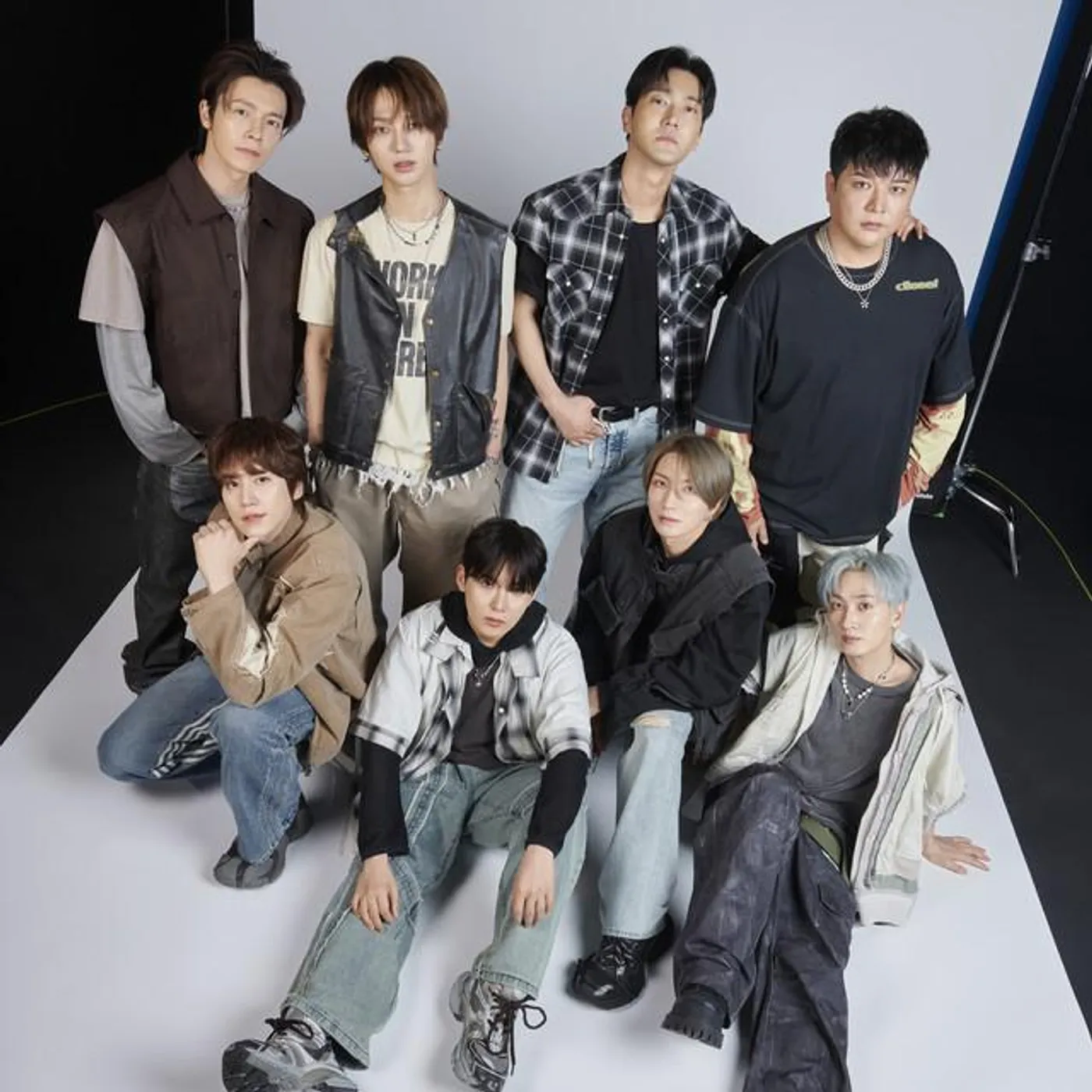 SUPER JUNIOR Brand Page