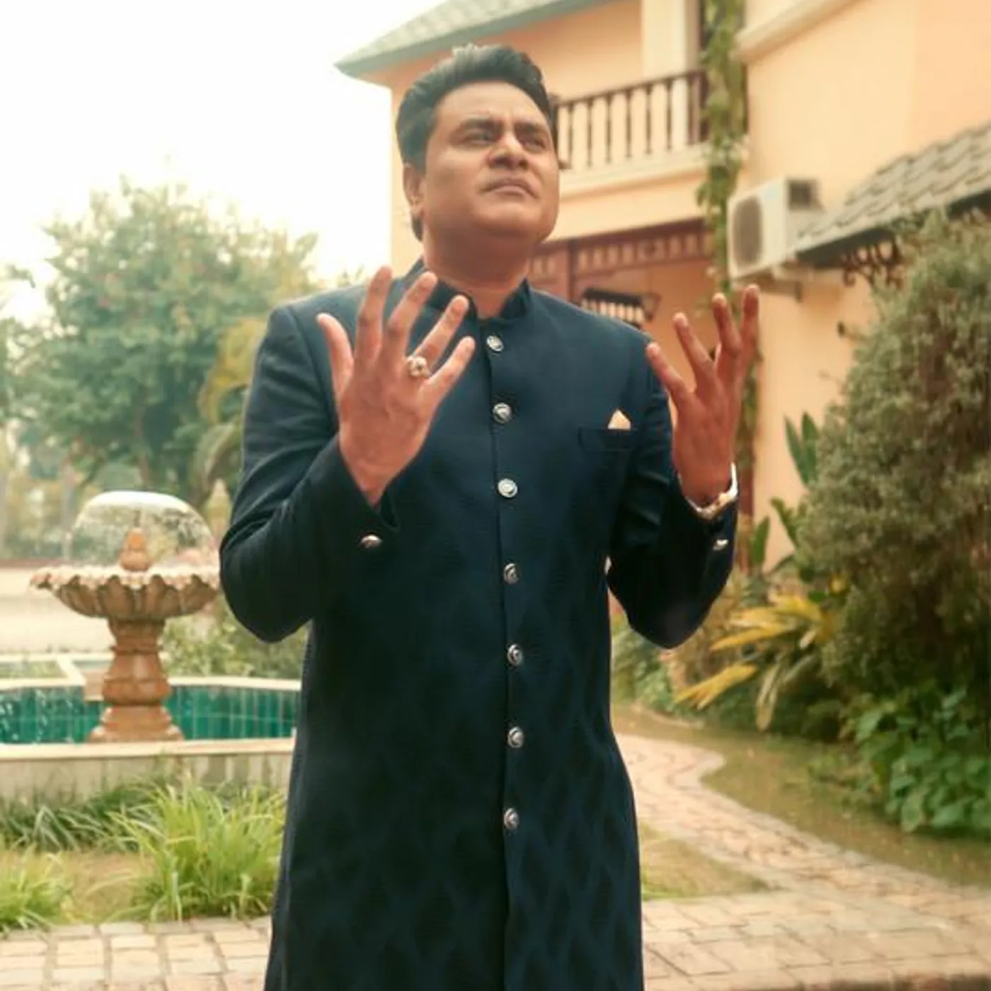 Surinder Khan