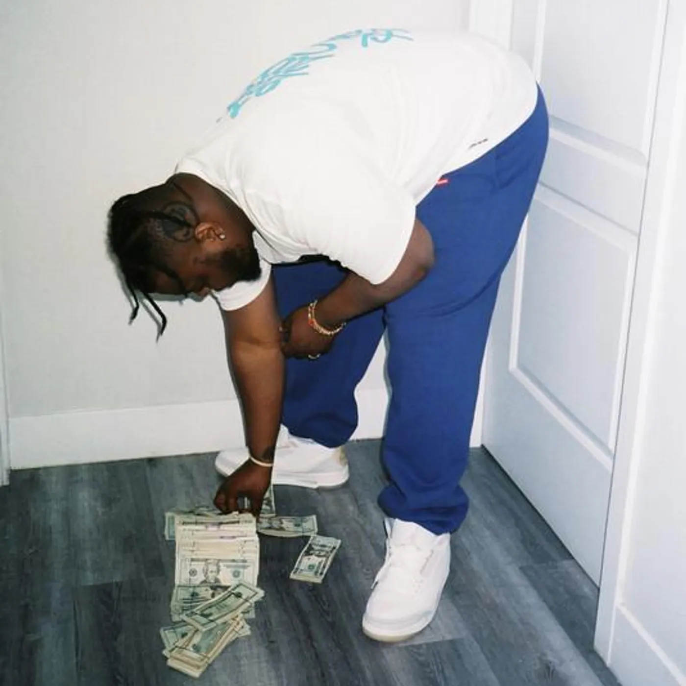 POLO PERKS <3 <3 <3