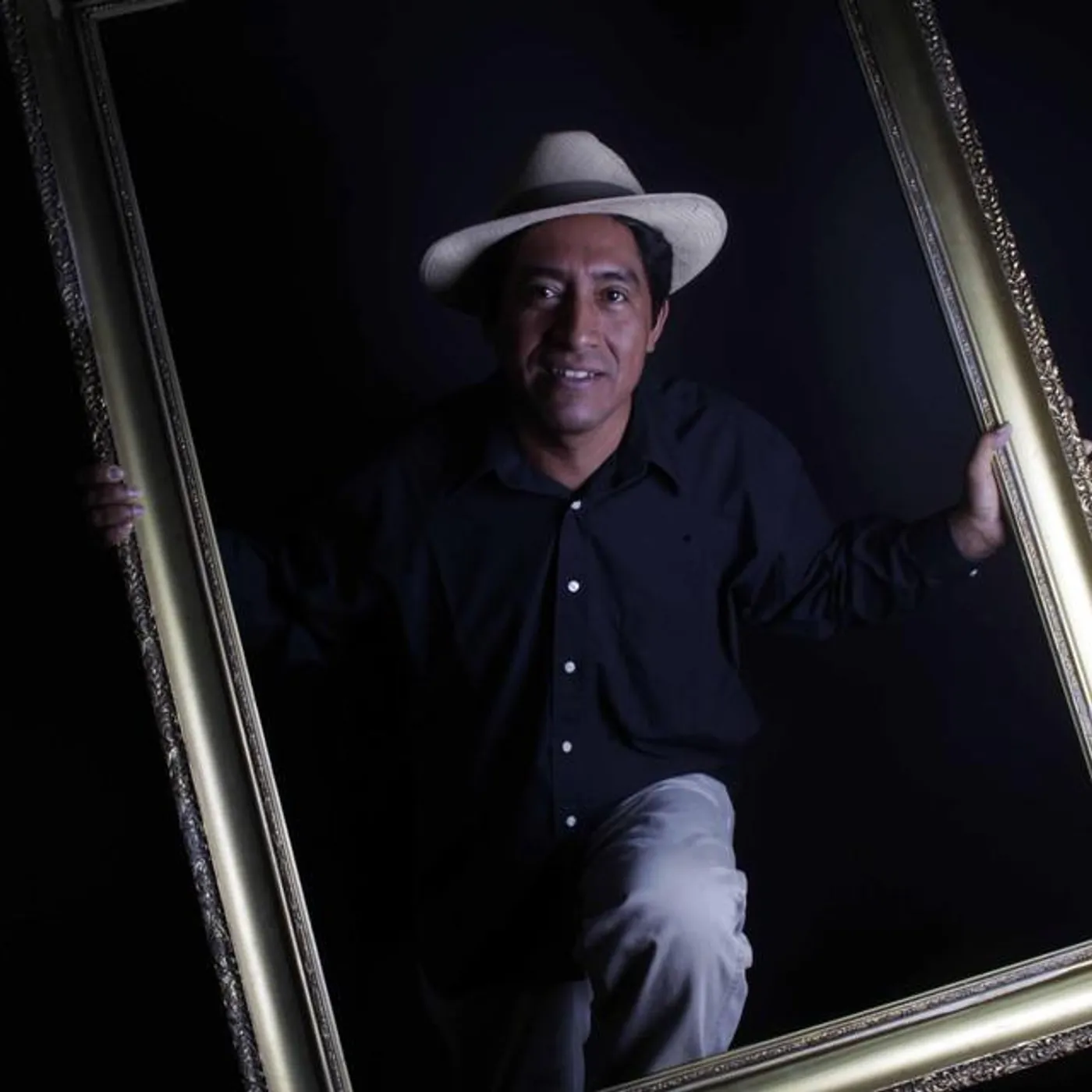 Patricio Hidalgo y el Afrojarocho Brand Page