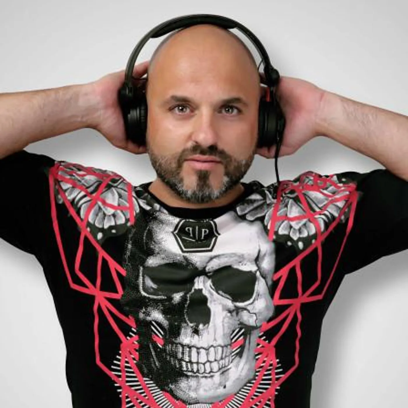 Paolo Ortelli Brand Page