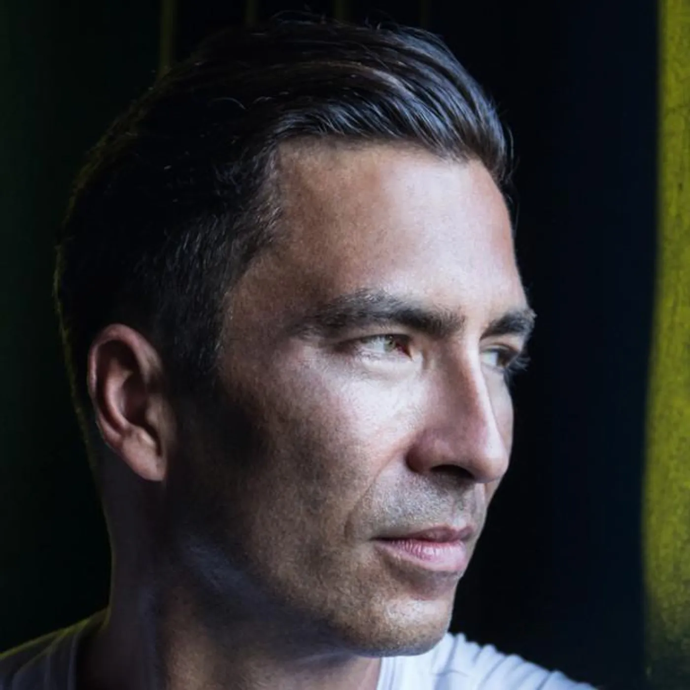 Petar Dundov Brand Page