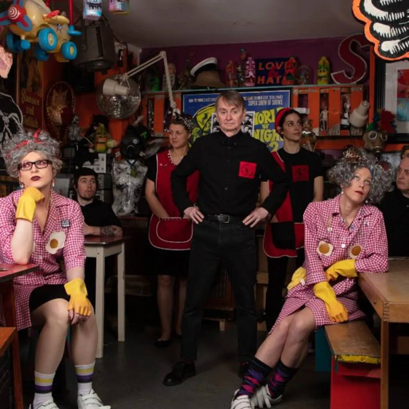 Pete Bentham & The Dinner Ladies Brand Page