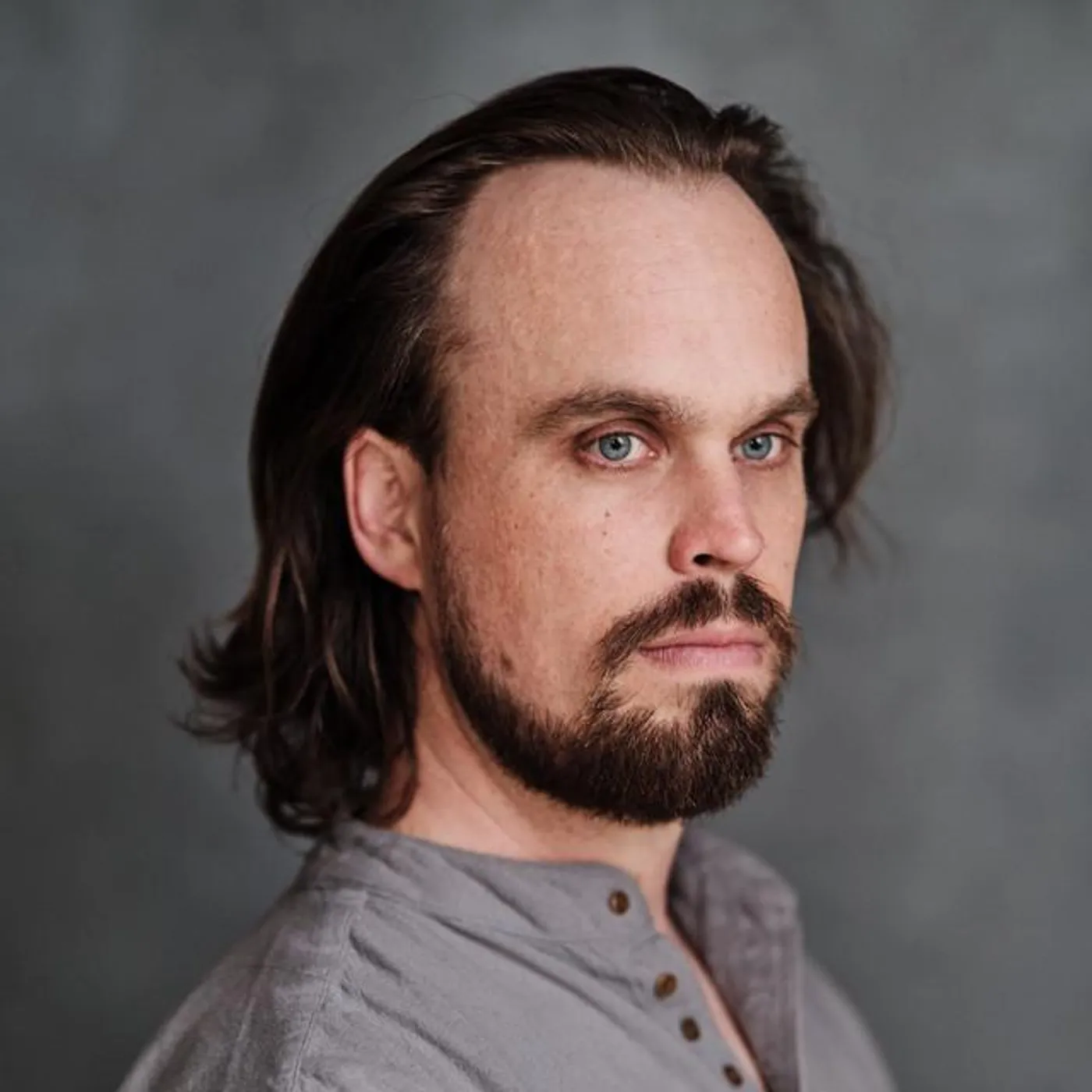 Peter Broderick Brand Page