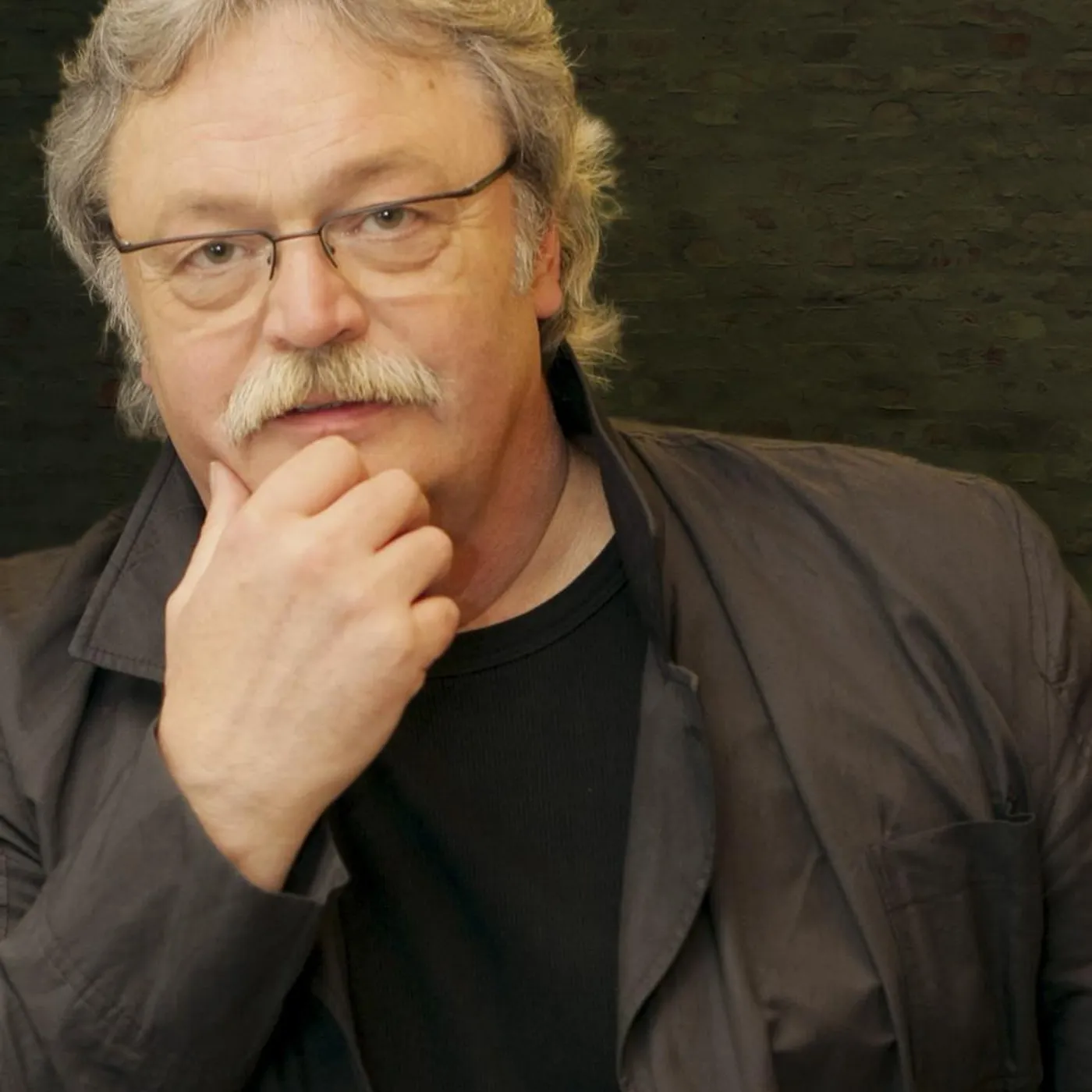 Peter Tschernig Brand Page