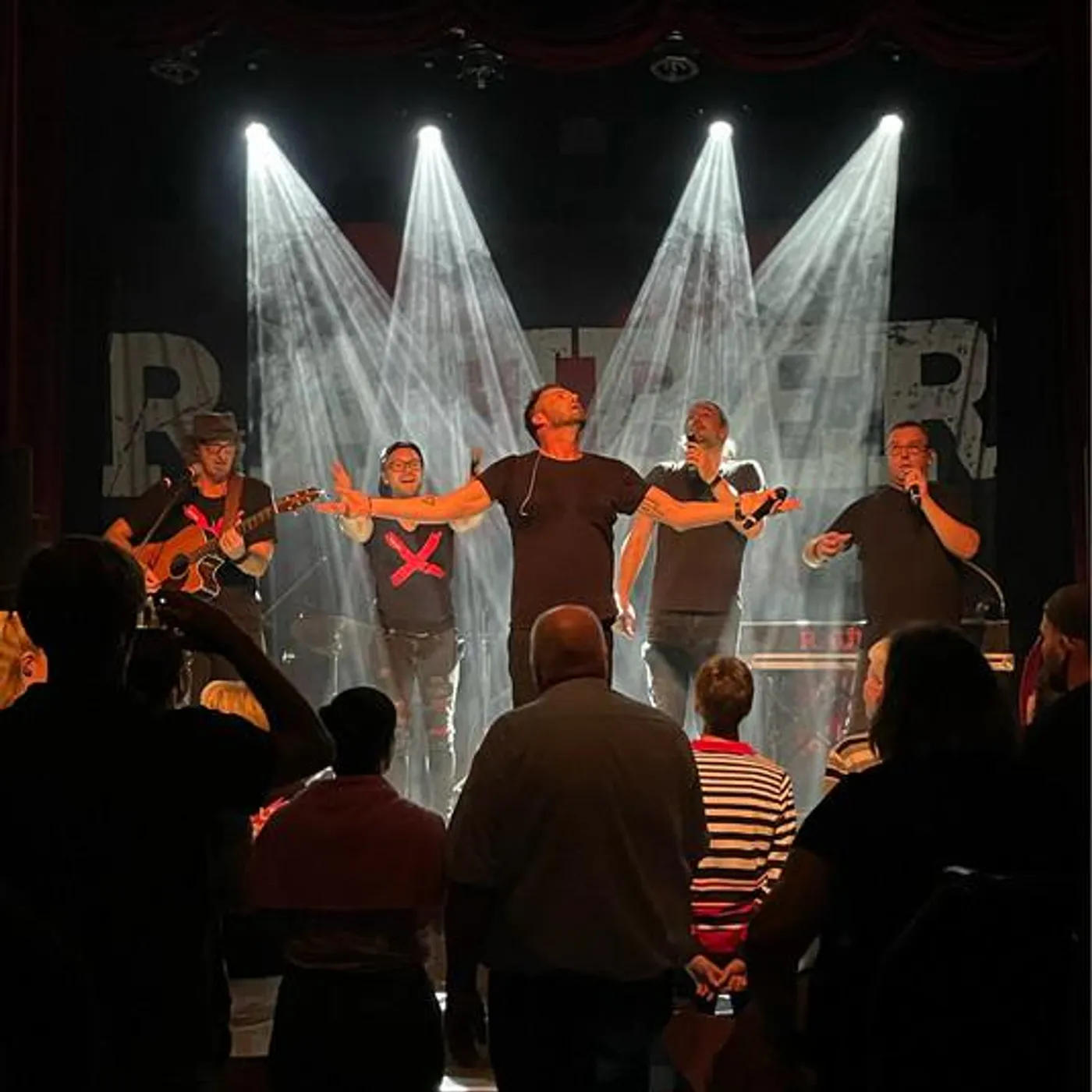 Räuber Brand Page