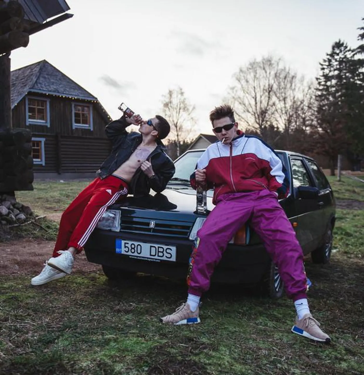 R.V x KLAUZ