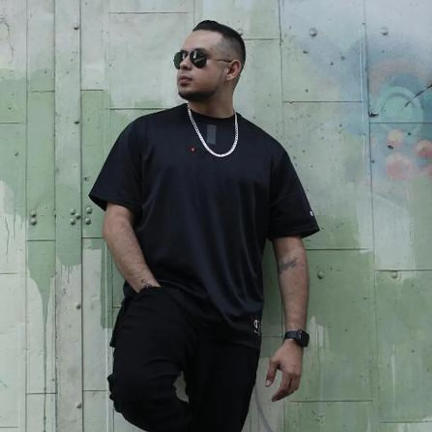 Rob Reyes Brand Page