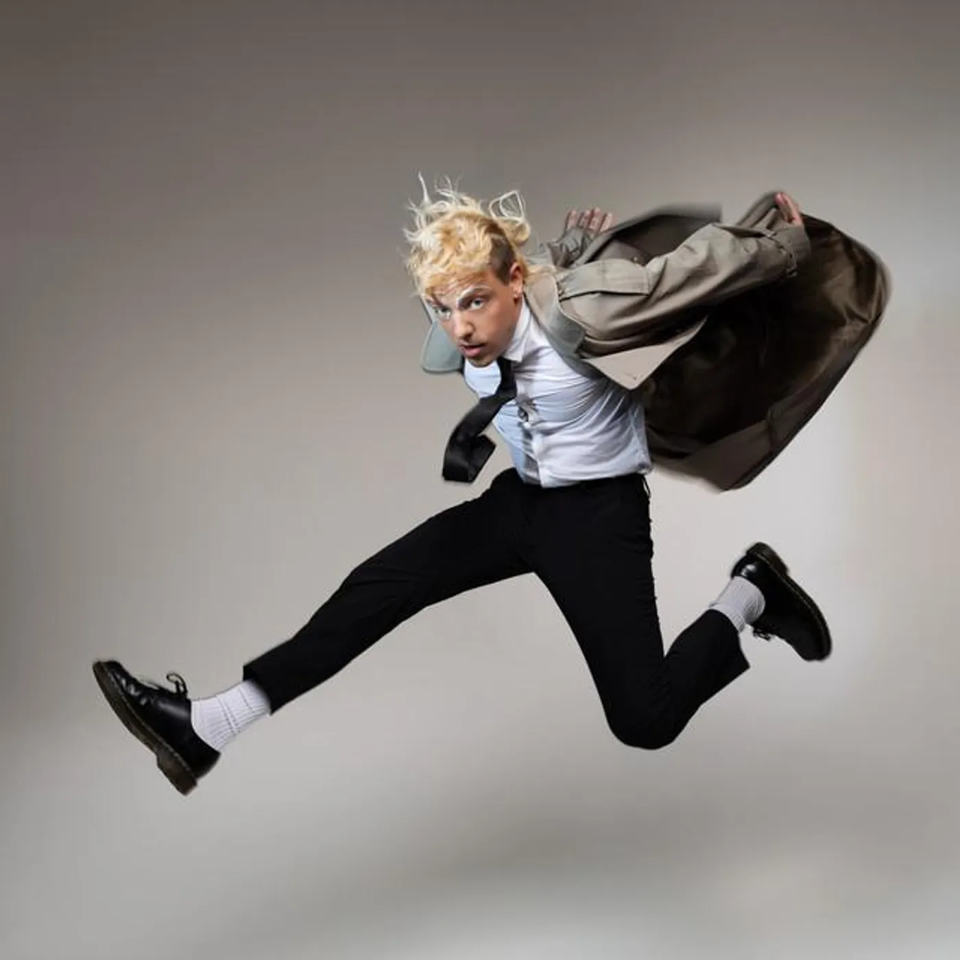Robert DeLong Brand Page