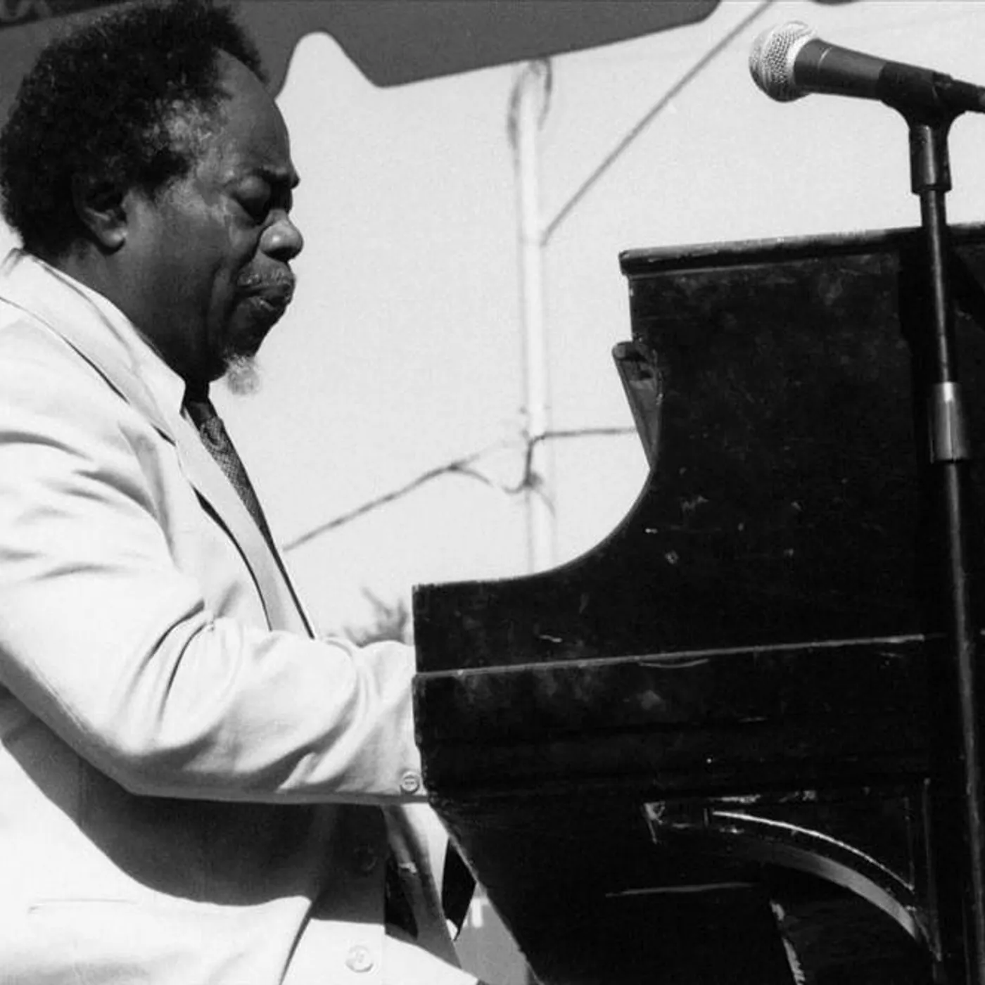 Roland Hanna Brand Page