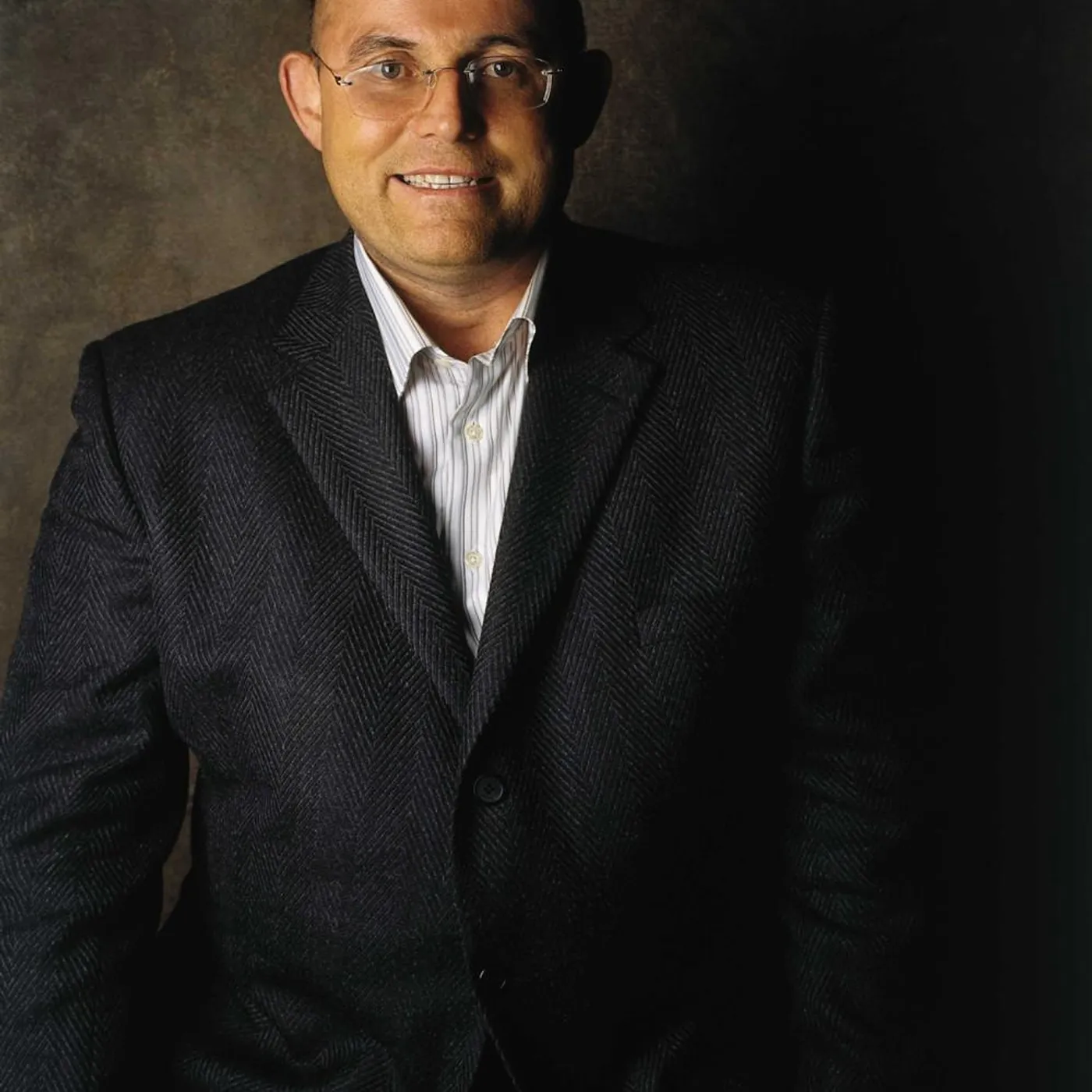 Ronan Tynan Brand Page