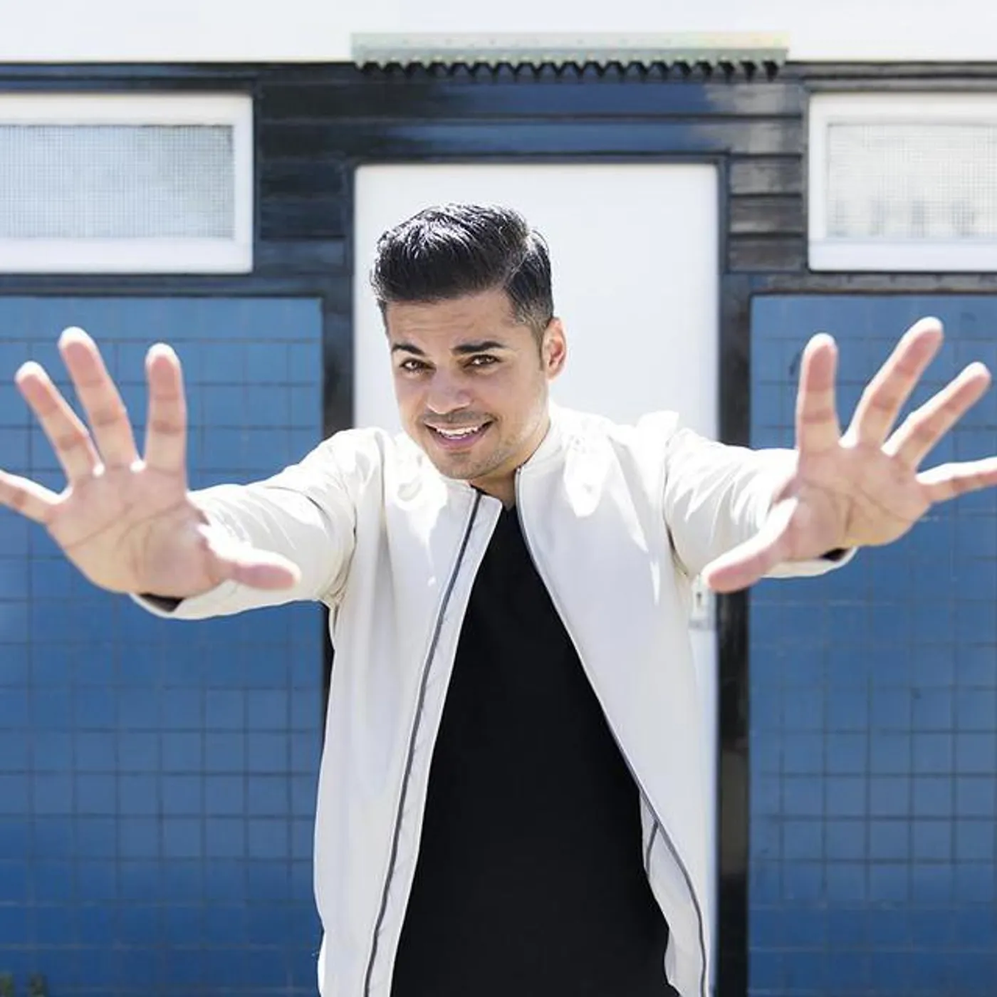Rayen Panday Brand Page