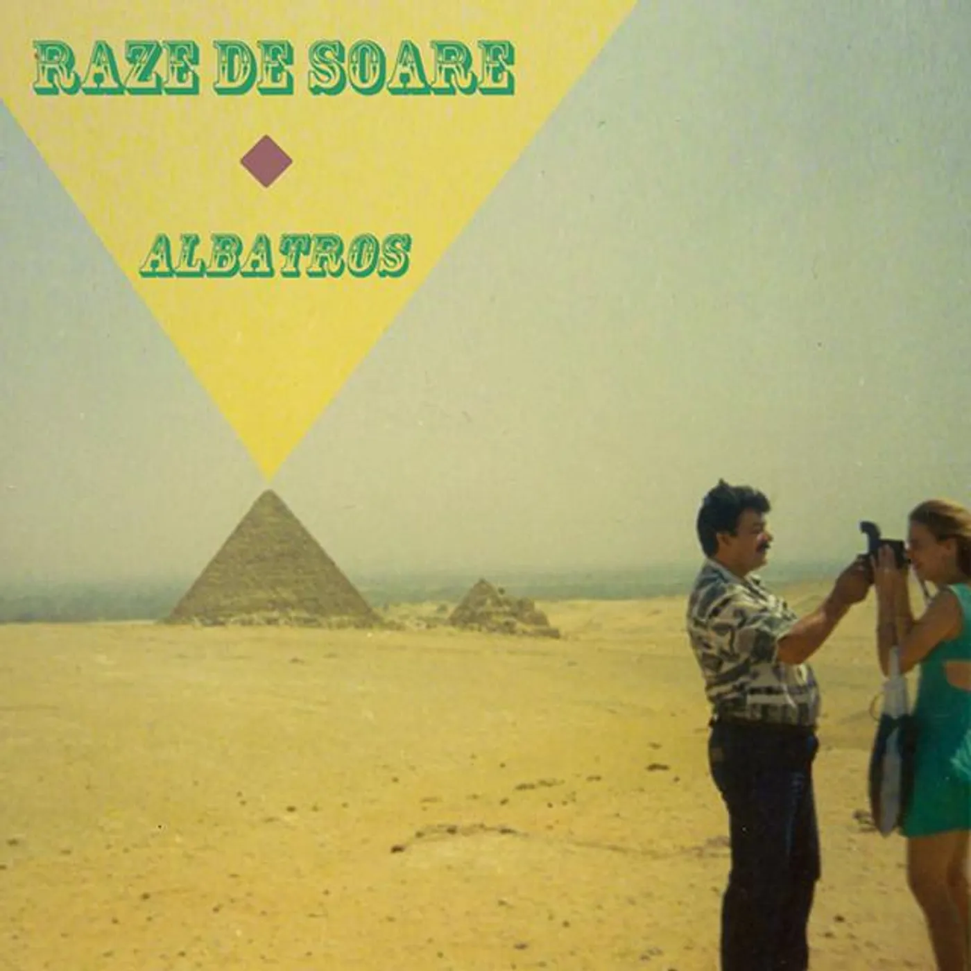 Raze De Soare Brand Page
