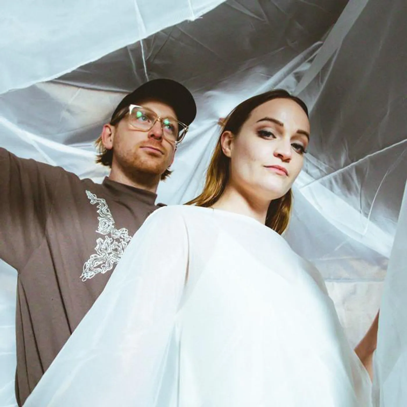 RAAVE TAPES Brand Page