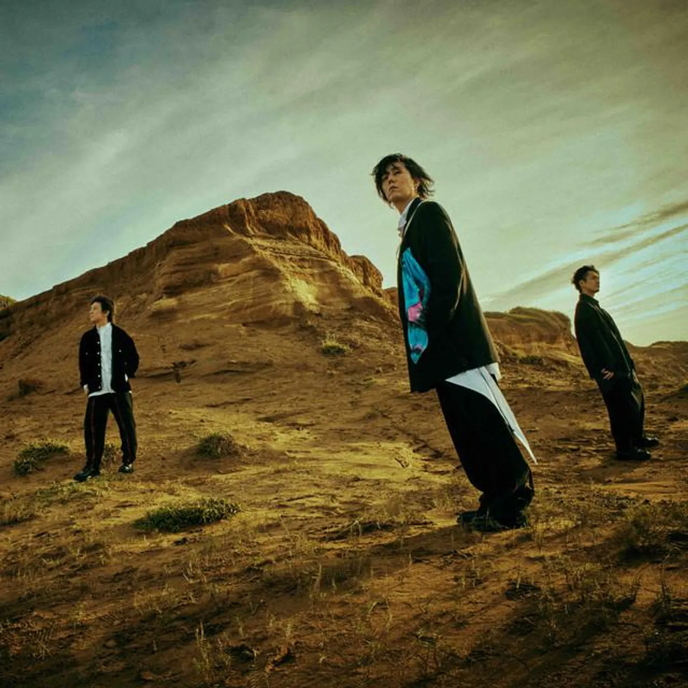 ONE OK ROCK Eye of the Storm CD Bundle