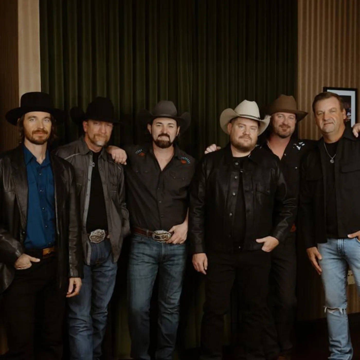 Randy Rogers Band Brand Page