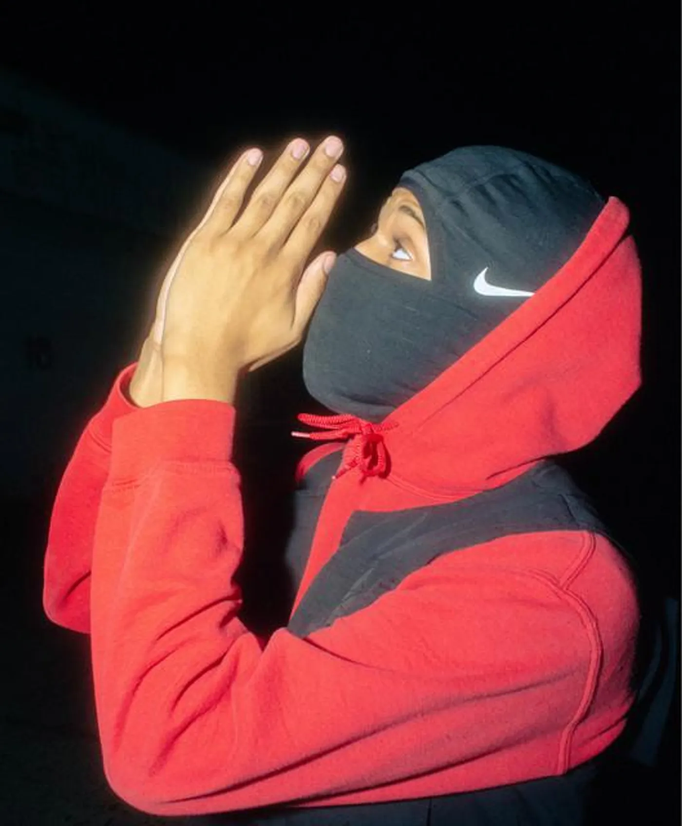 Wavy M