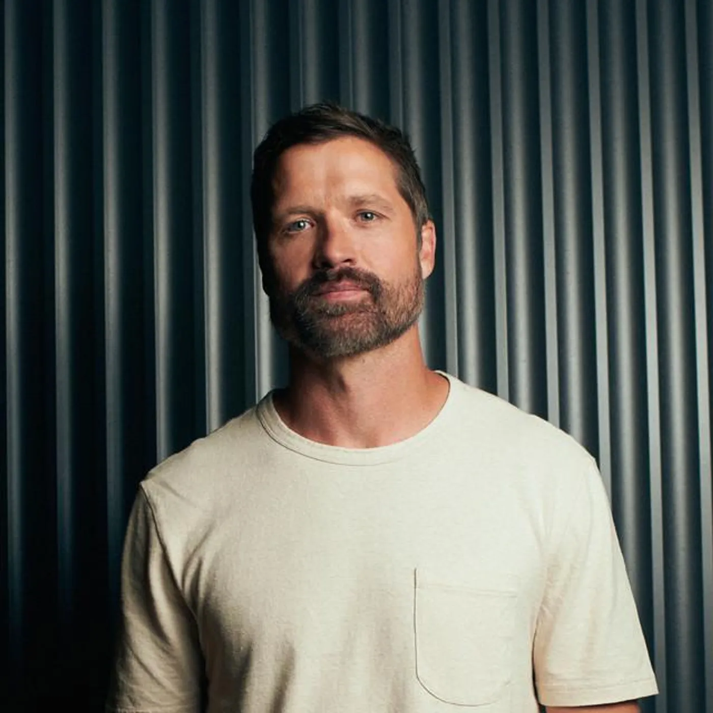 Walker Hayes Brand Page