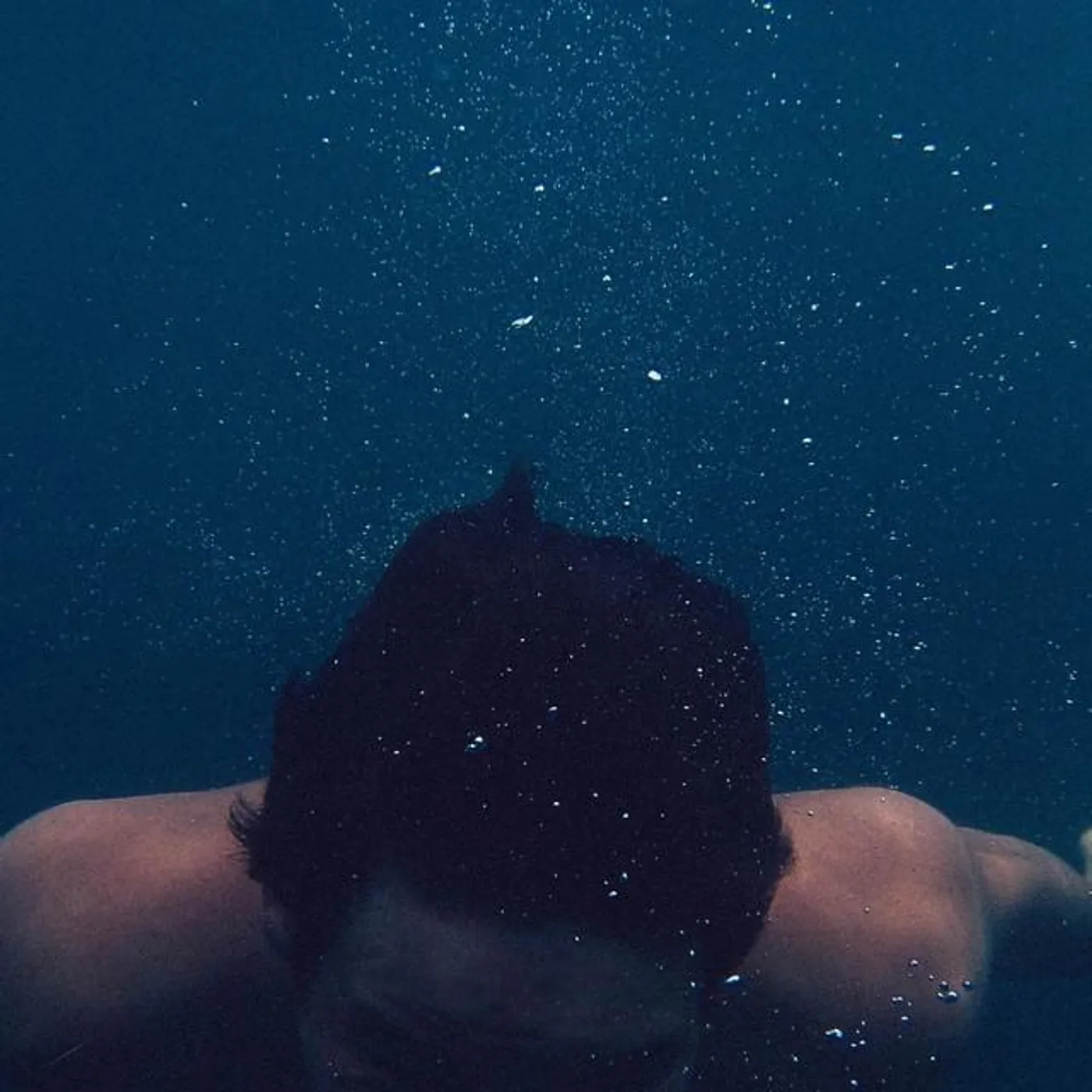 weightless in gravity Brand Page