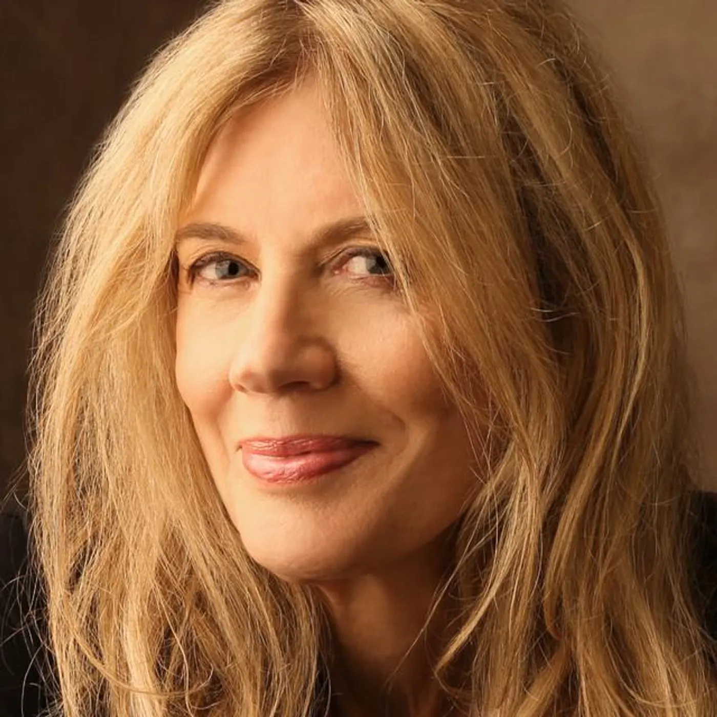 Wendy Webb Brand Page