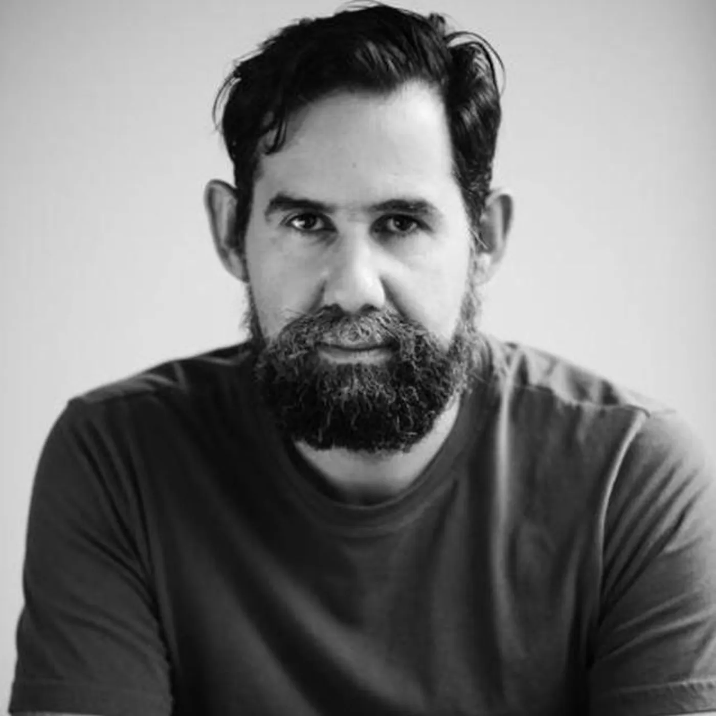 Tomás Barreiro Brand Page