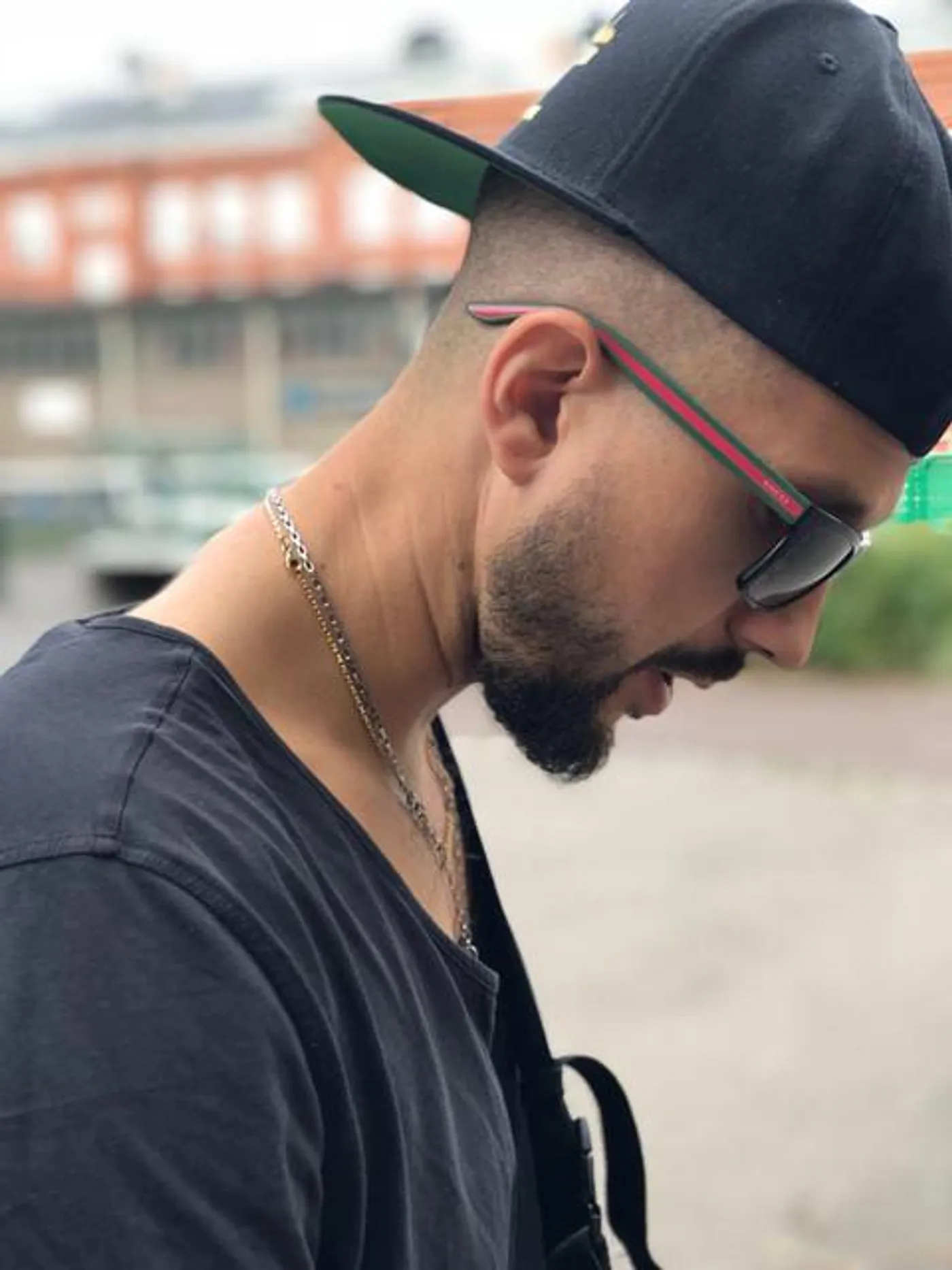 TOMZN