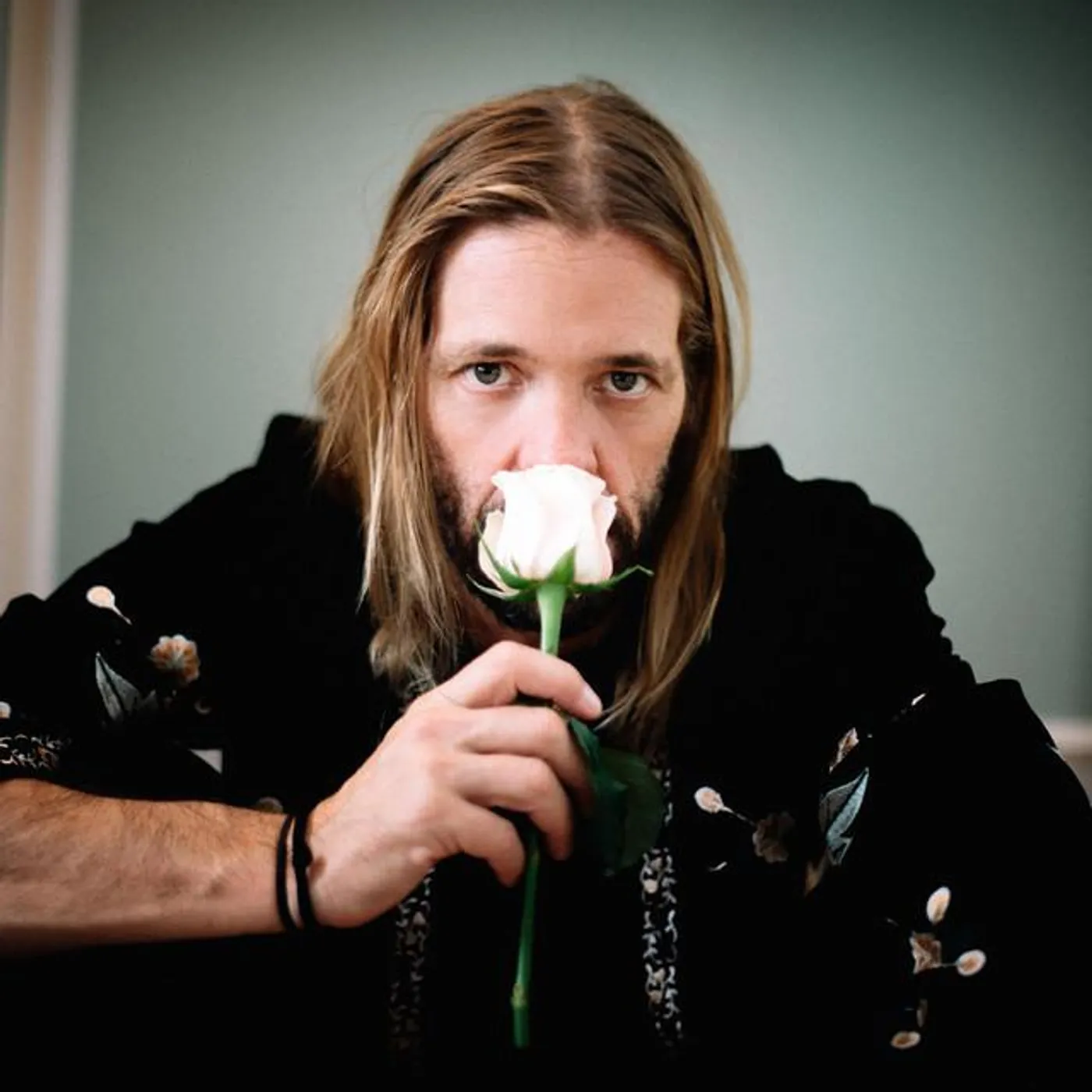 Taylor Hawkins & The Coattail Riders Brand Page