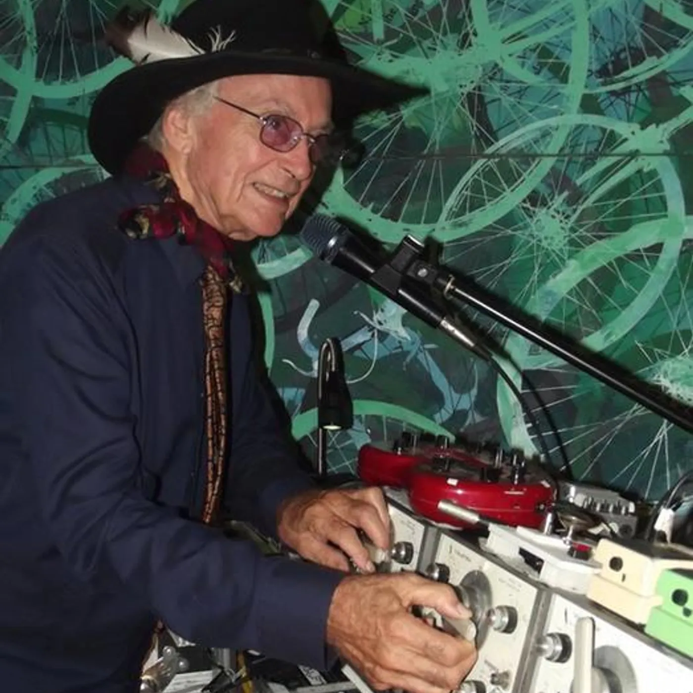 Silver Apples Brand Page