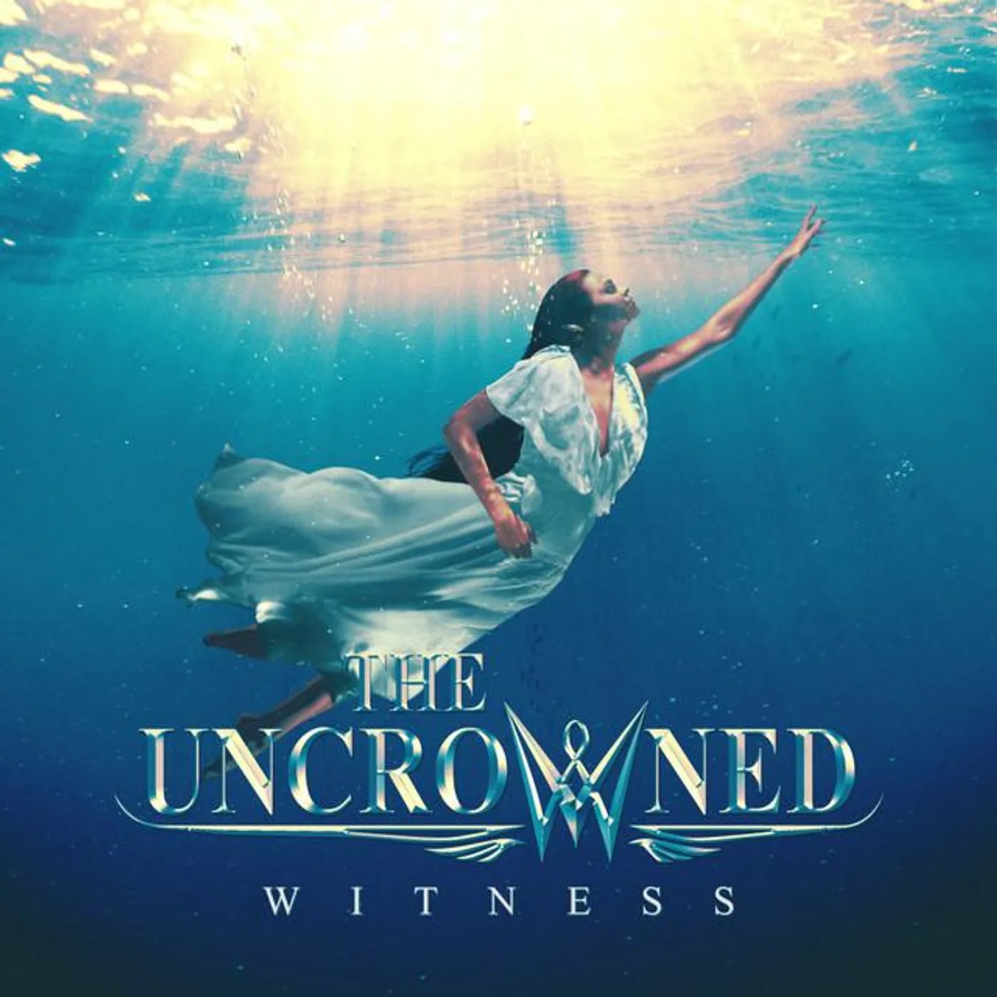 THE UNCROWNED