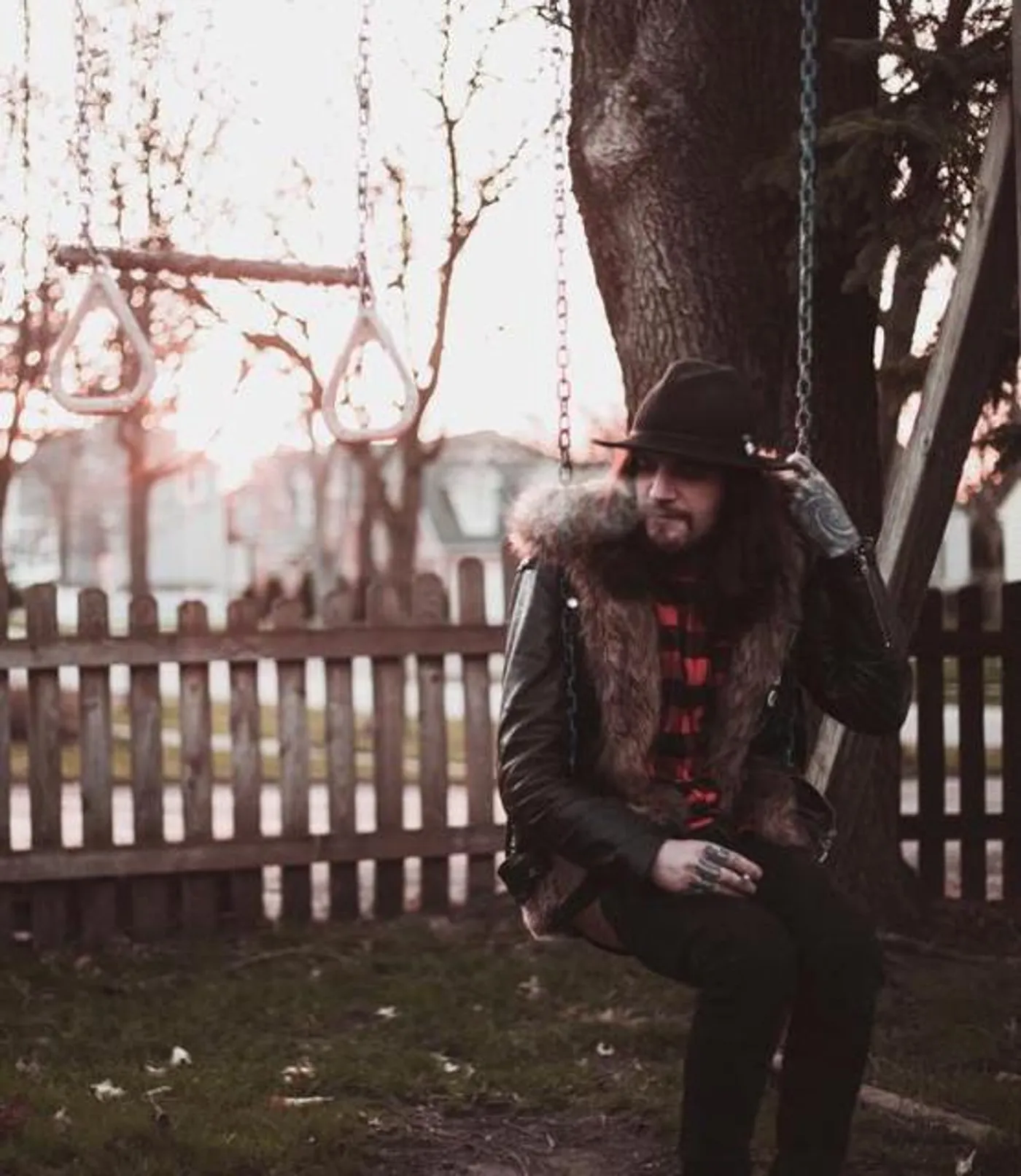 Thomas Erak and The Shoreline