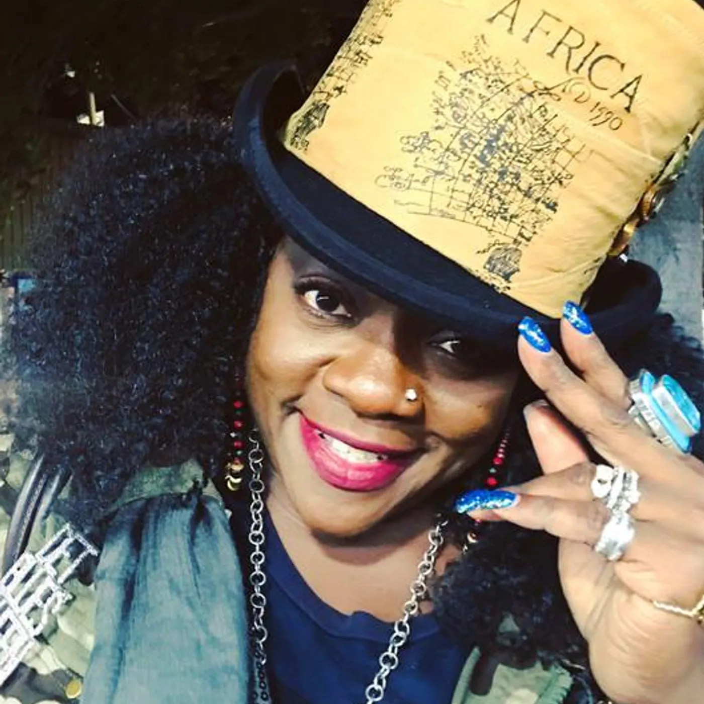 Thornetta Davis Brand Page