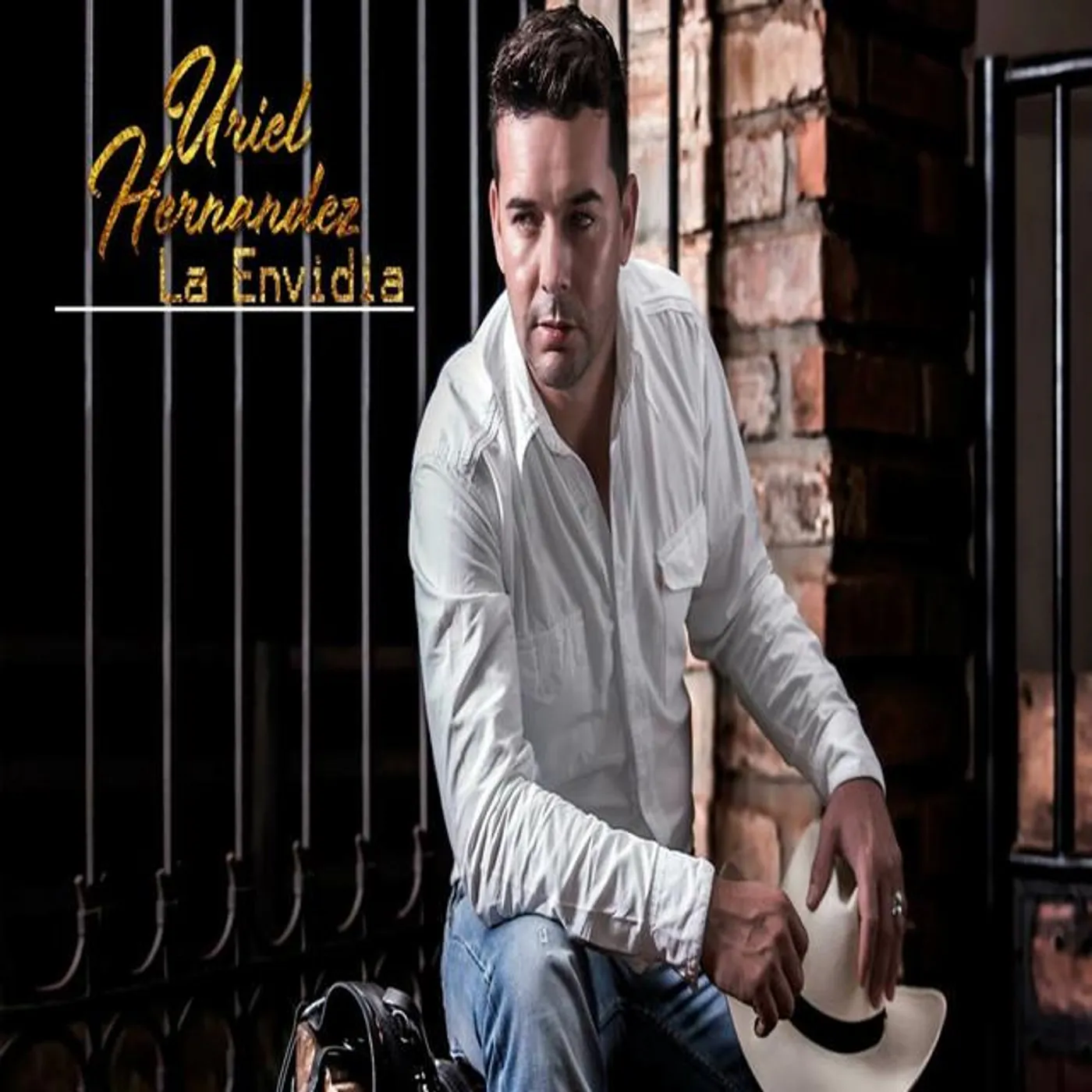 Uriel Hernández Brand Page