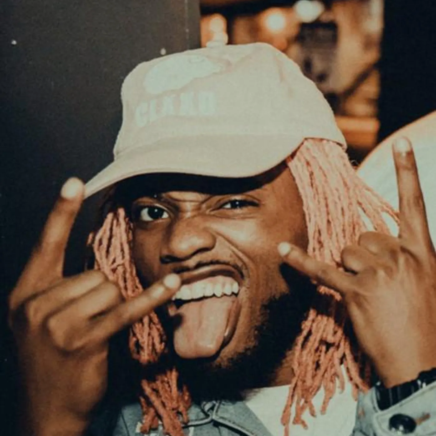 Vaze Haze